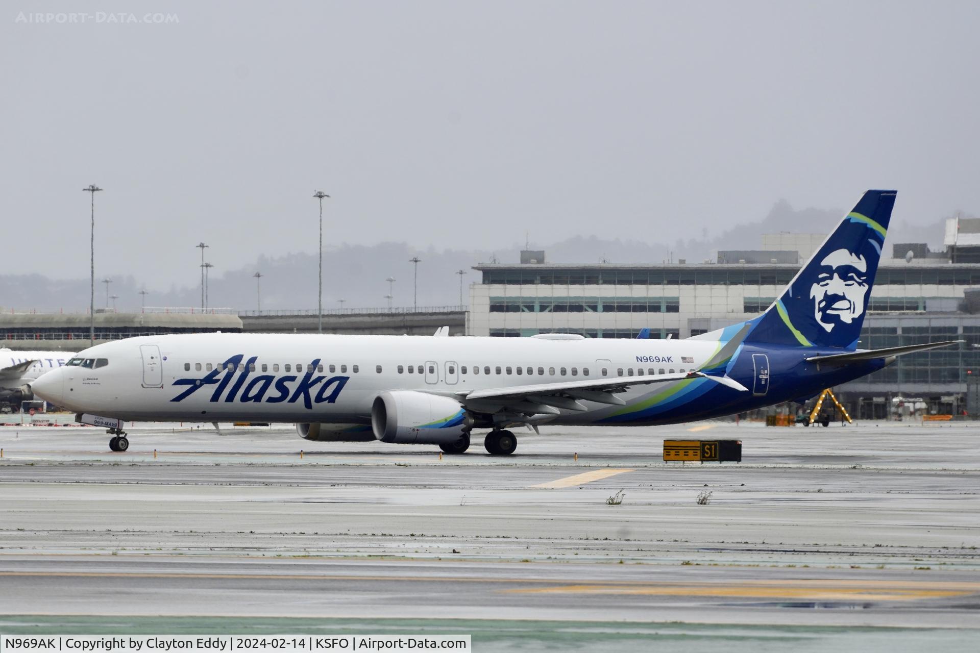 N969AK, 2023 Boeing 737 MAX 9 C/N 67421, SFO 2024.