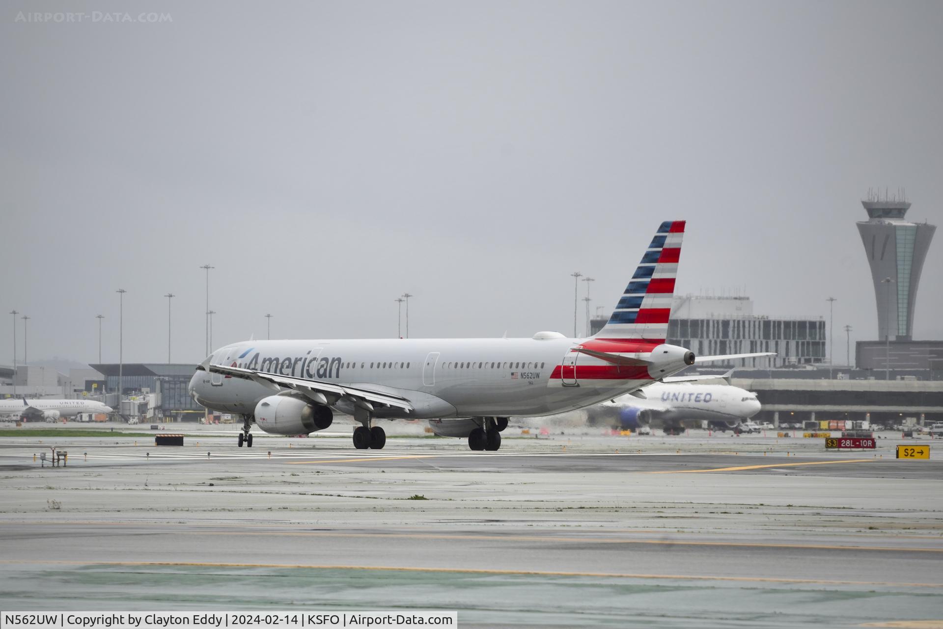 N562UW, 2012 Airbus A321-231 C/N 5332, SFO 2024.