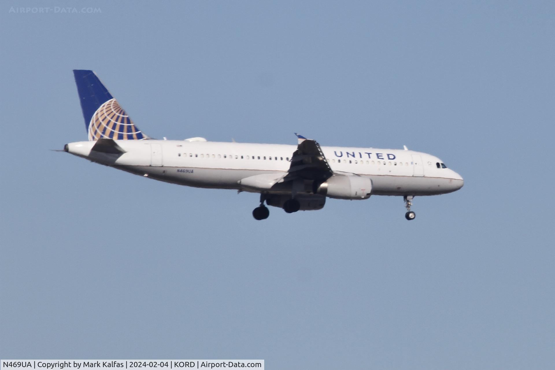 N469UA, 2001 Airbus A320-232 C/N 1409, A320 United Airlines Airbus A320-232  N469UA UAL1594 MMMX-KORD