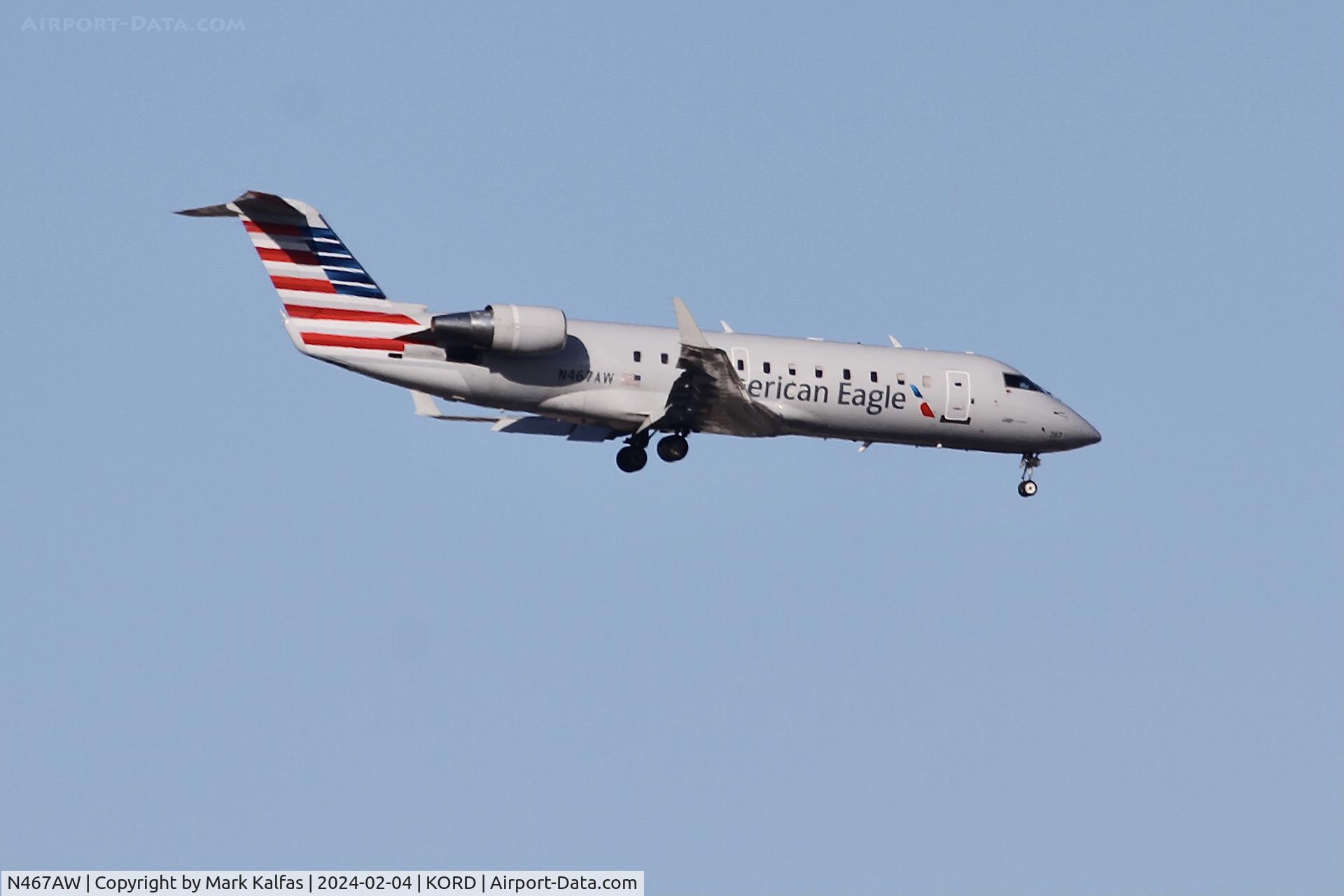 N467AW, Bombardier CRJ-200ER (CL-600-2B19) C/N 7900, CRJ2 Air Wisconsin/ American Eagle BOMBARDIER INC CL-600-2B19 N467AW AWI6144 ALO-ORD