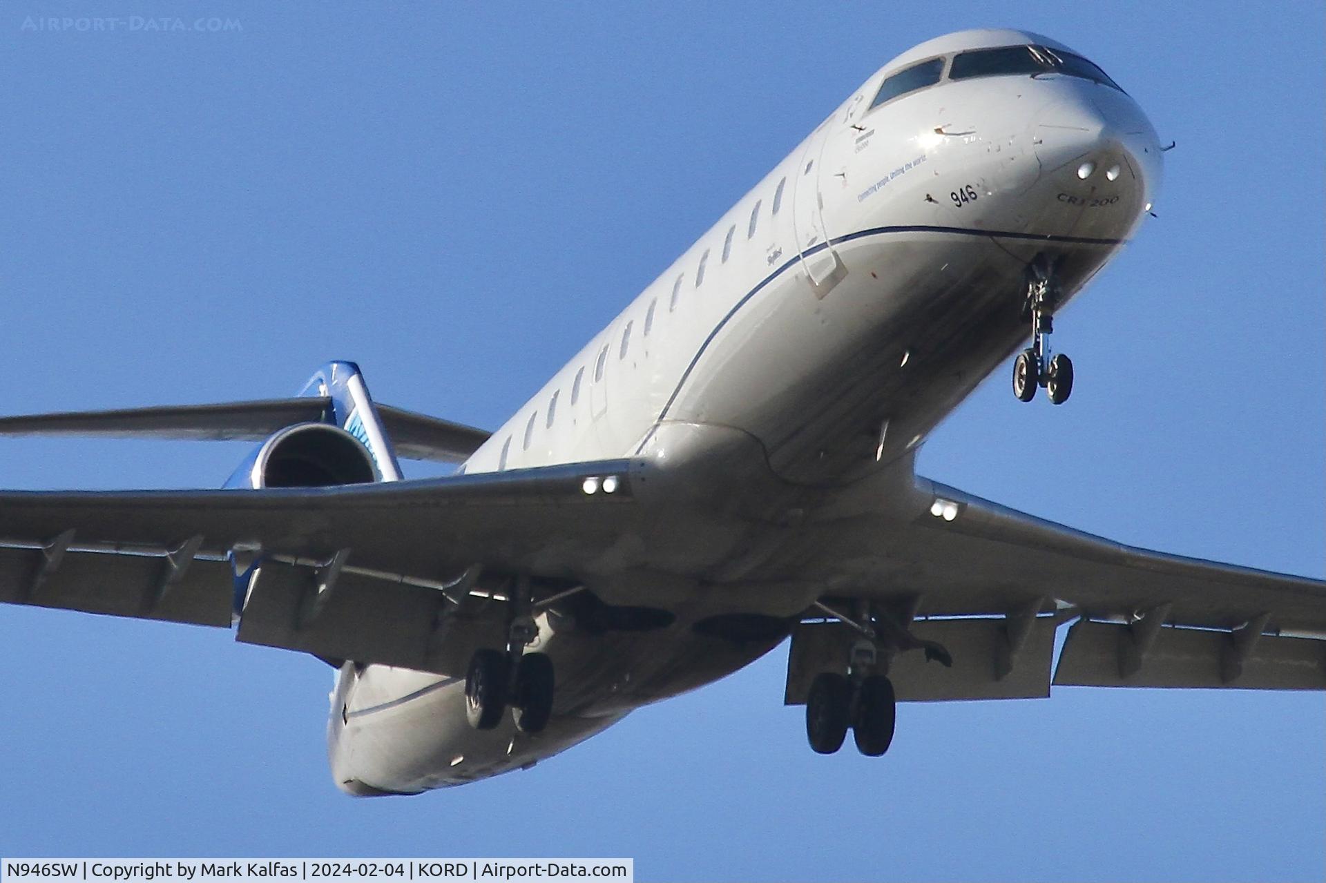 N946SW, 2003 Bombardier CRJ-200LR (CL-600-2B19) C/N 7776, CRJ2 SkyWest/United Express BOMBARDIER INC CL-600-2B19, N946SW SKW4752 CAK-ORD