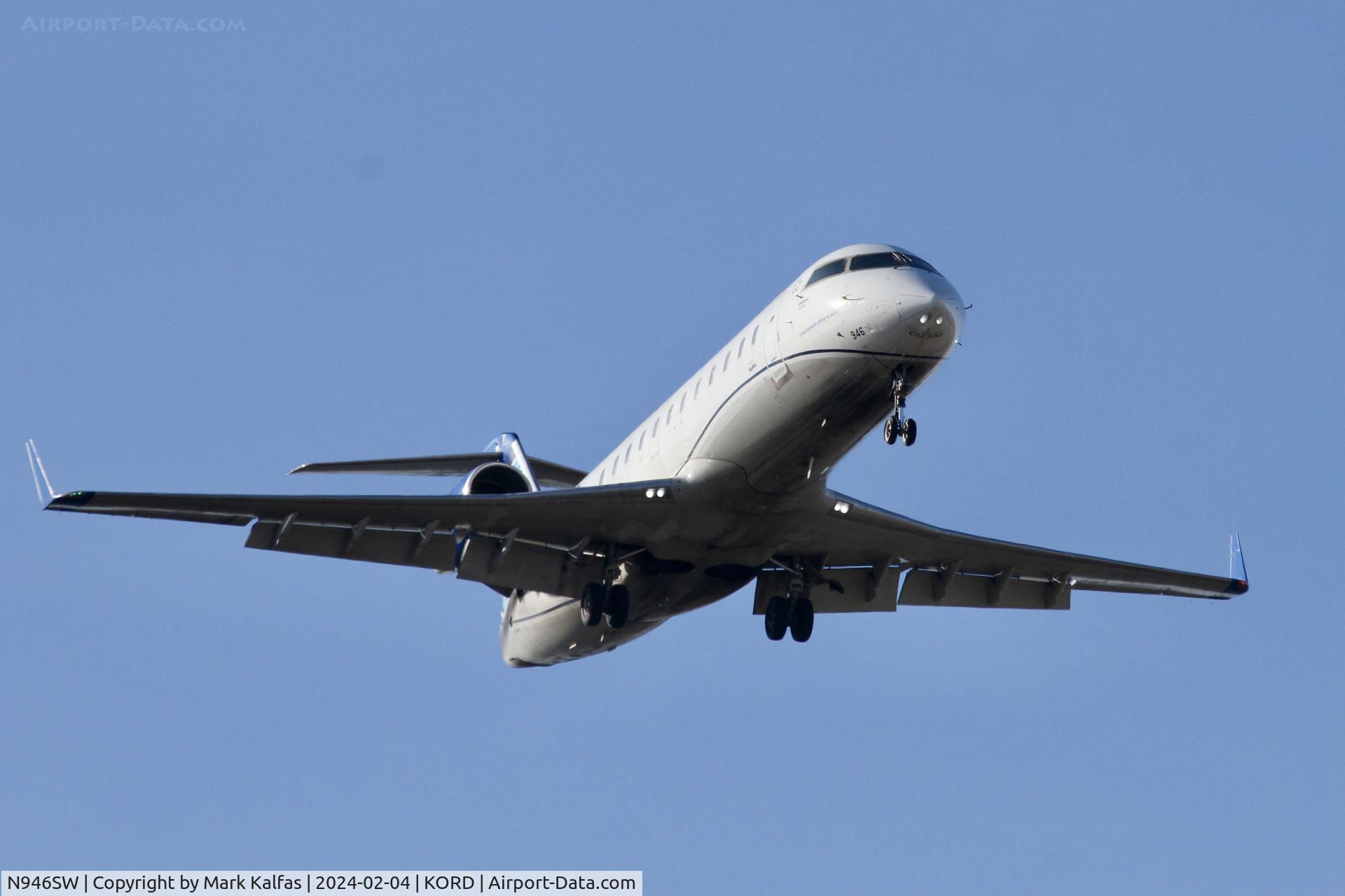 N946SW, 2003 Bombardier CRJ-200LR (CL-600-2B19) C/N 7776, CRJ2 SkyWest/United Express BOMBARDIER INC CL-600-2B19, N946SW SKW4752 CAK-ORD