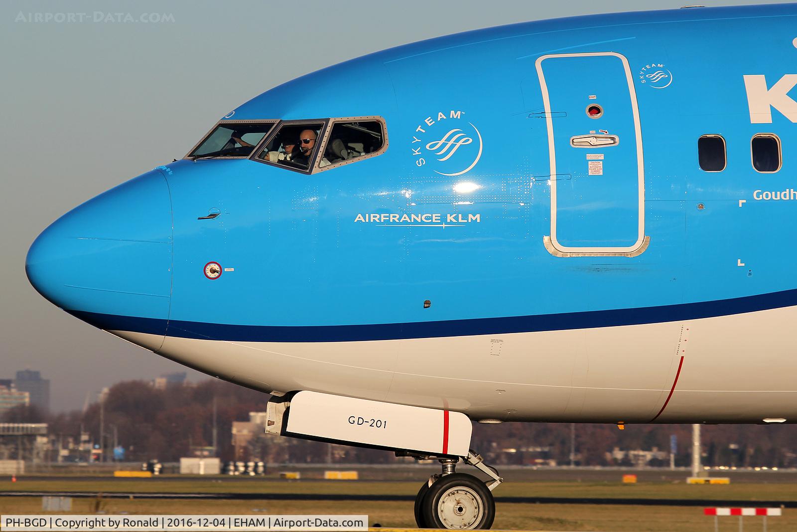 PH-BGD, 2008 Boeing 737-7K2 C/N 30366, at spl