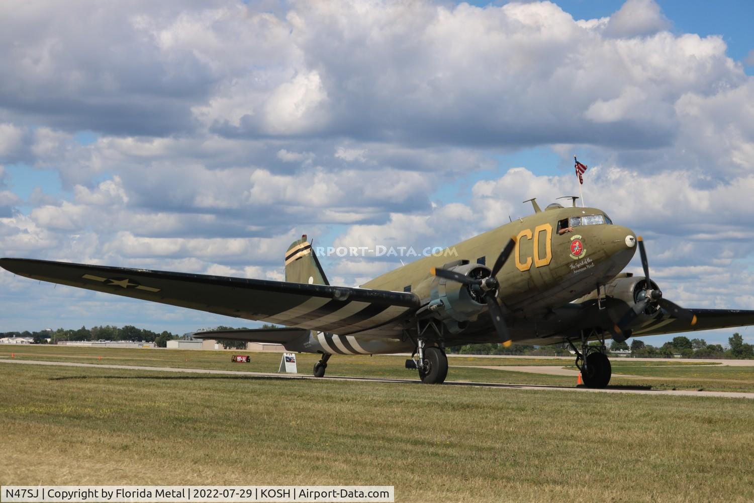 N47SJ, 1943 Douglas DC3C-R (C-47B-5-DK) C/N 14423, OSH 22 zx