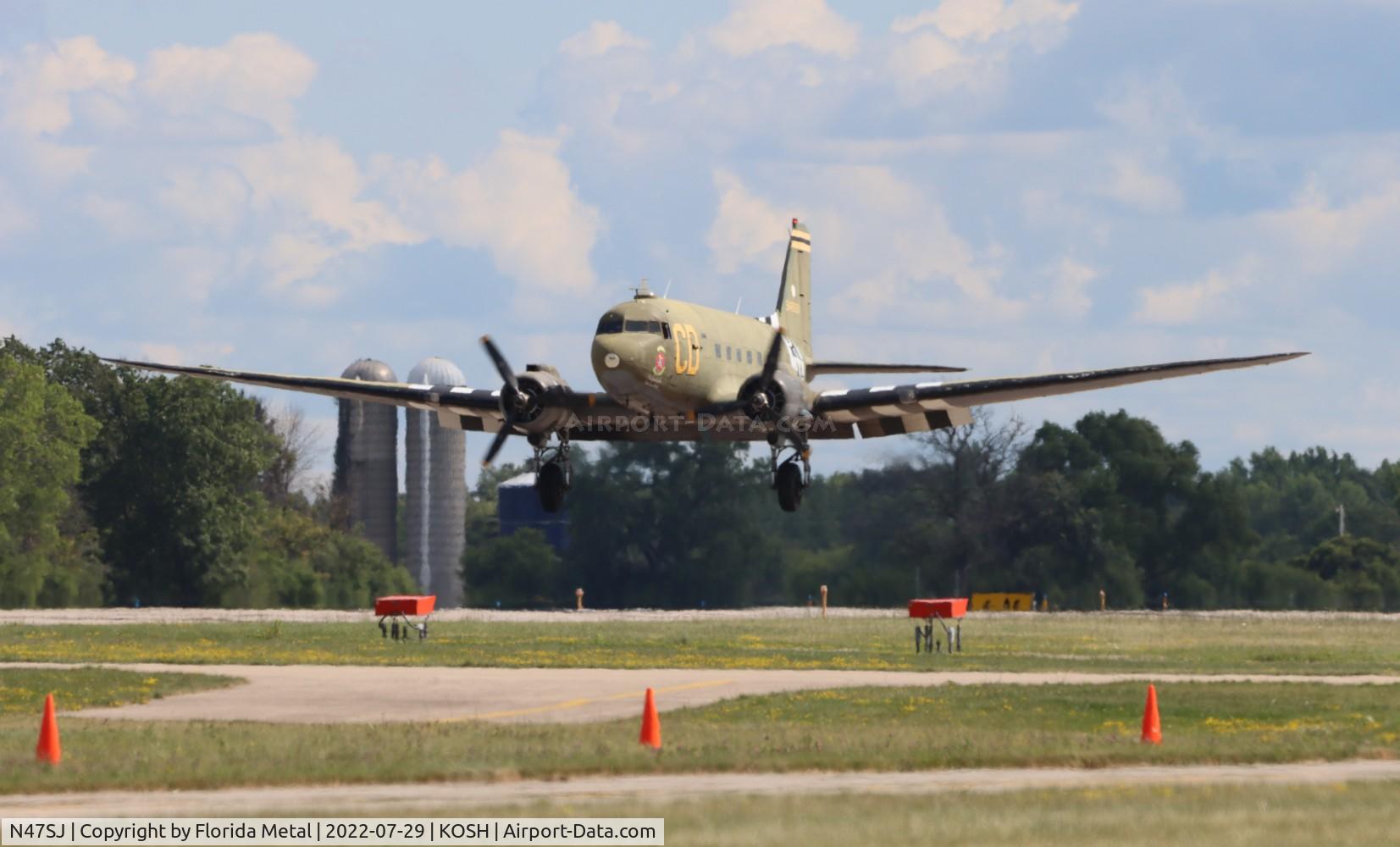 N47SJ, 1943 Douglas DC3C-R (C-47B-5-DK) C/N 14423, OSH 22 zx