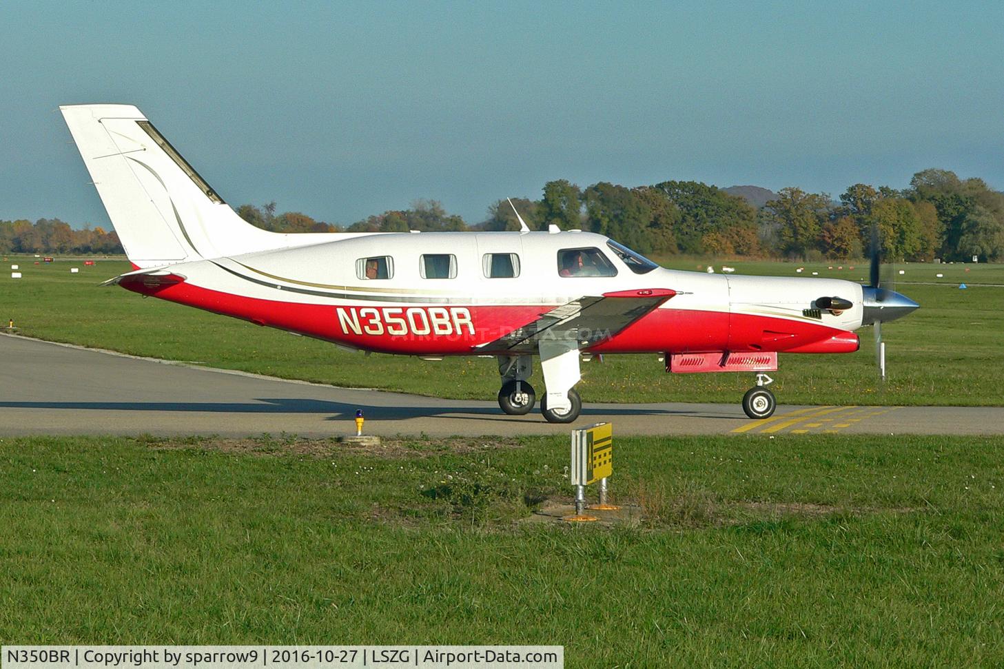 N350BR, 1986 Piper PA-46-310P Malibu C/N 4608001, Waiting for take-off clearace at Grenchen.