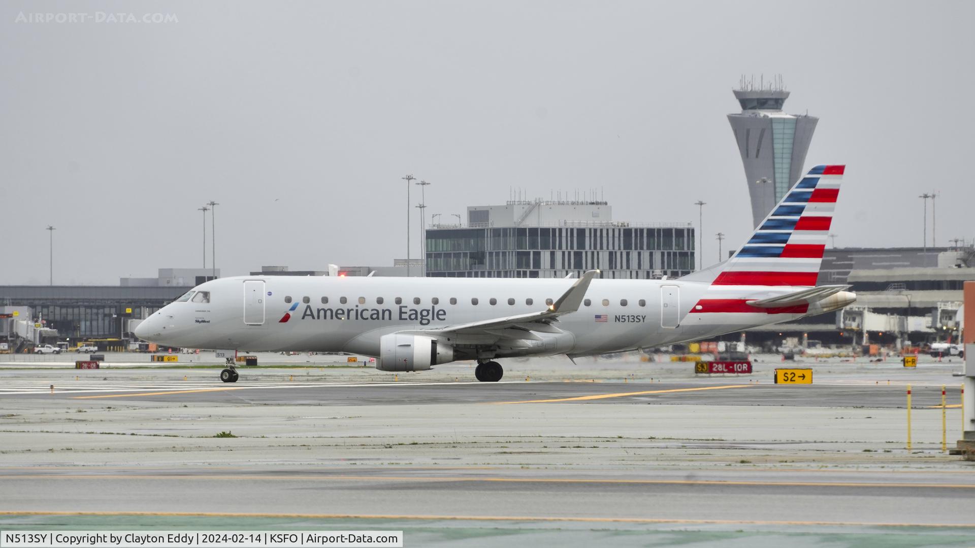 N513SY, 2021 Embraer 175LR (ERJ-170LR) C/N 17000894, SFO 2024.