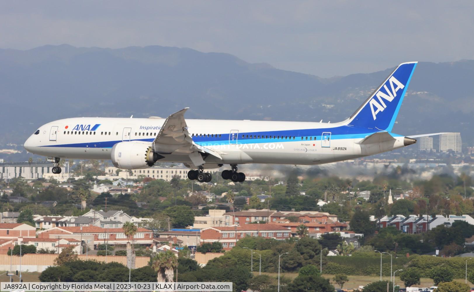 JA892A, 2017 Boeing 787-9 Dreamliner C/N 34513, ANA 789 zx NRT-LAX