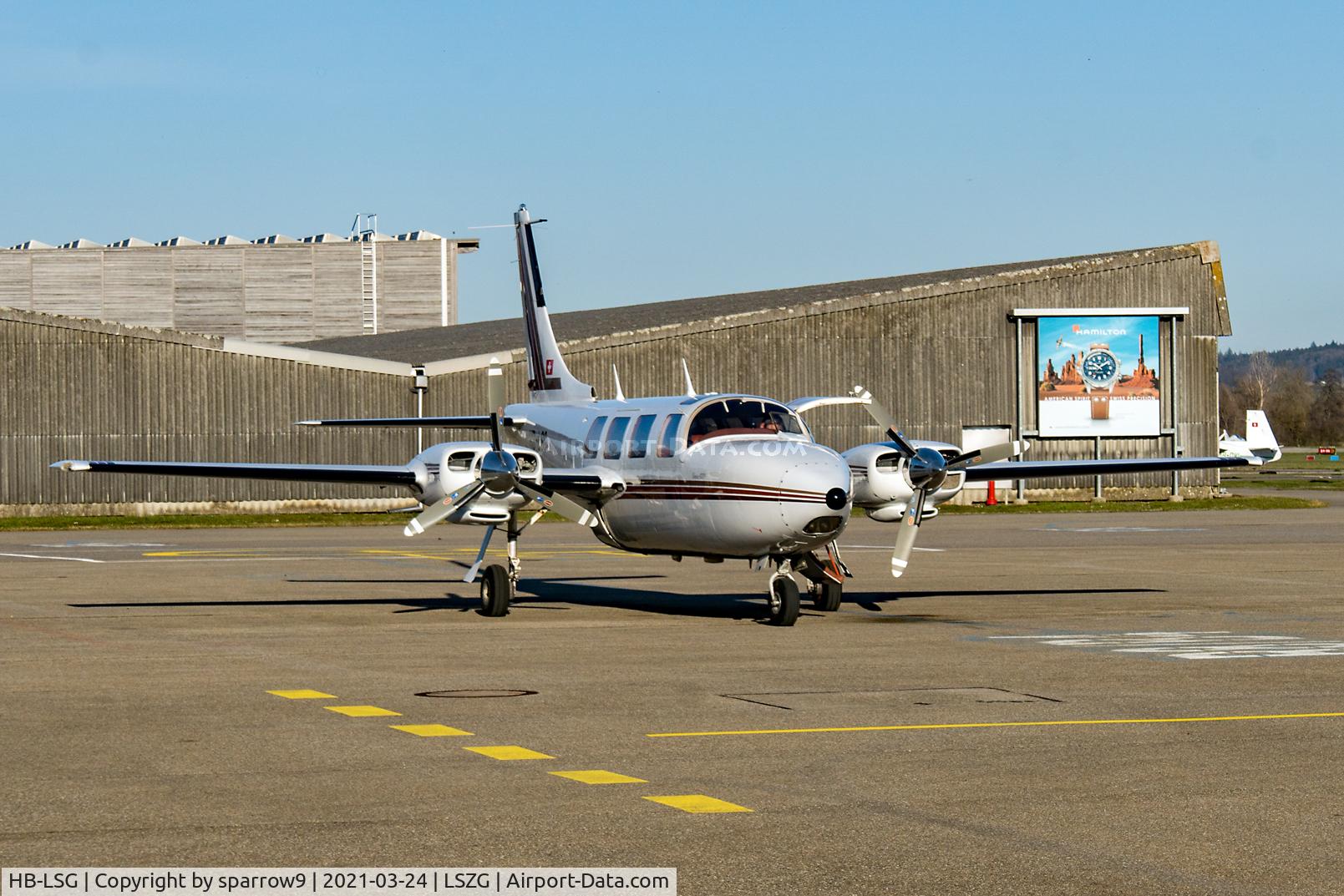 HB-LSG, 1982 Piper PA-60-602P Aerostar C/N 60-8265033, At Grenchen. HB-registered since 1994-09-01.