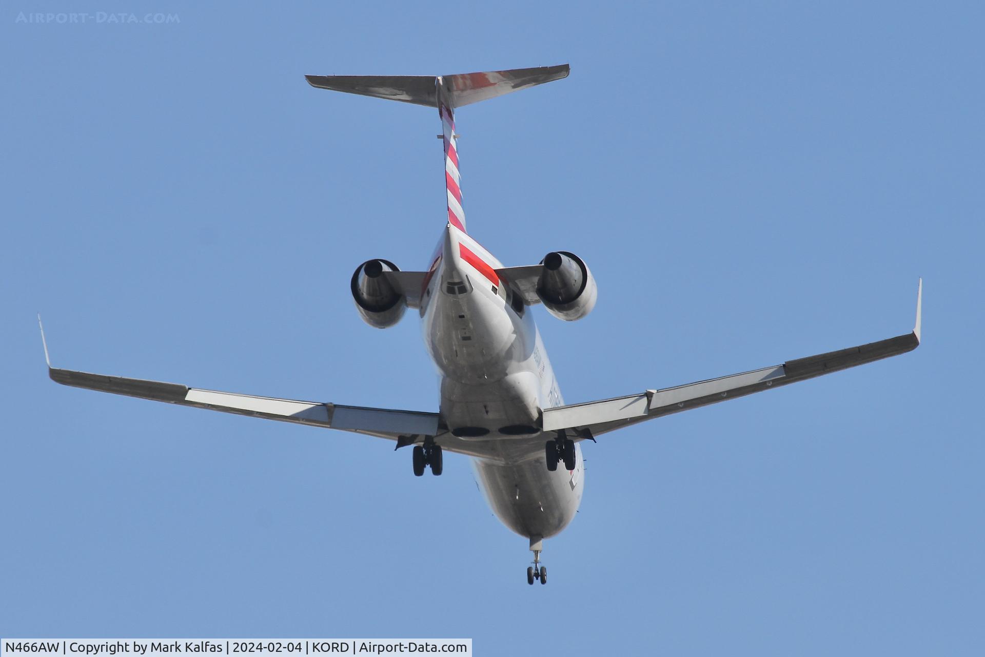 N466AW, 2004 Bombardier CRJ-200LR (CL-600-2B19) C/N 7899, CRJ2 Air Wisconsin/ American Eagle BOMBARDIER INC CL-600-2B19  N466AW AWI6122 TYS-ORD