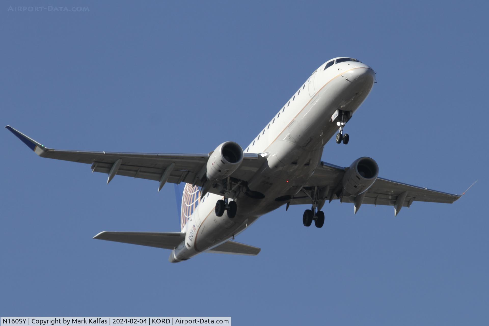 N160SY, 2016 Embraer ERJ-170-200LR C/N 17000568, E75L SkyWest/United Express EMBRAER 175 N160SY SKW5490 SAV-ORD