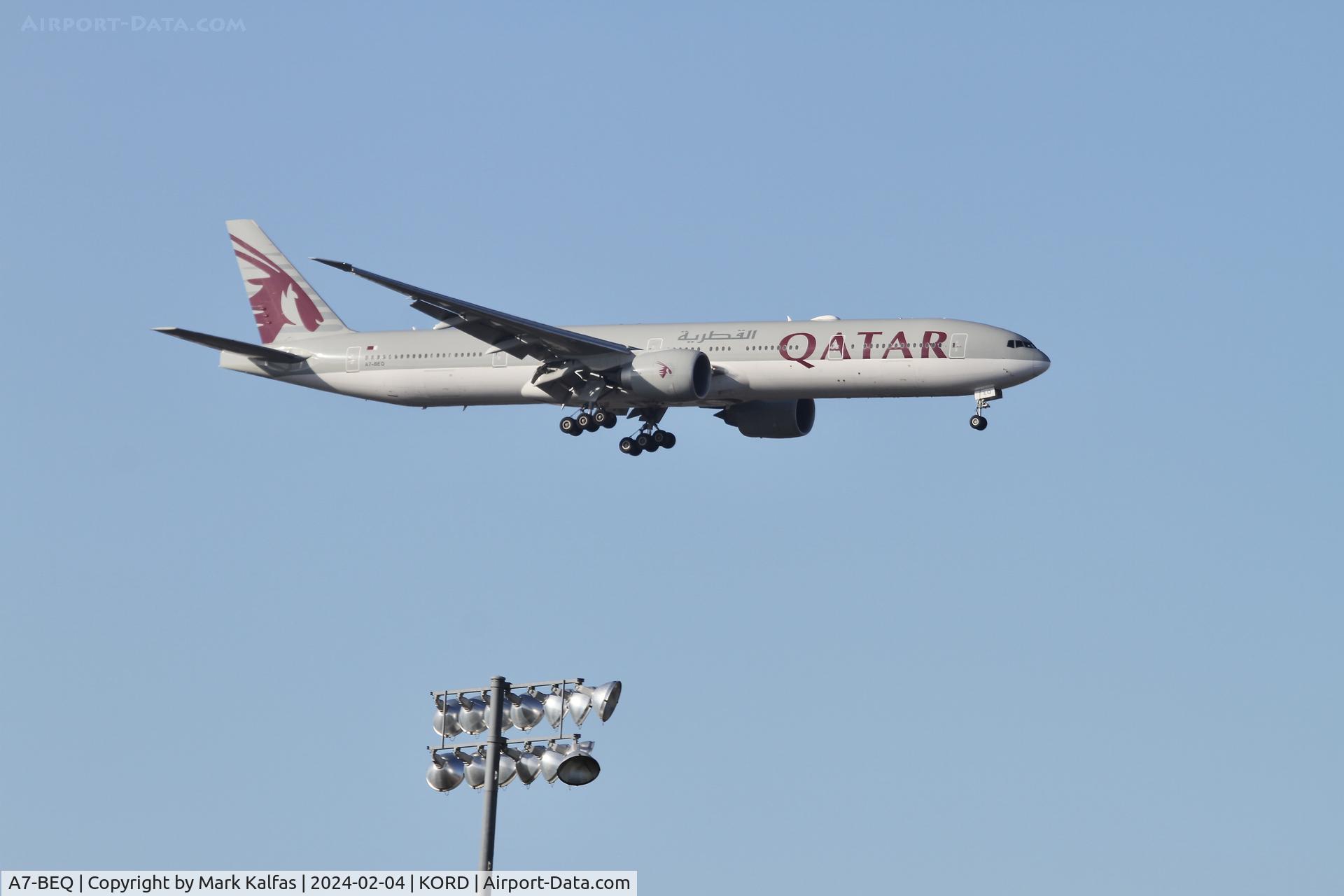 A7-BEQ, 2018 Boeing 777-3DZ/ER C/N 64085, B77W QATAR AIRWAYS Boeing 777-3DZER A7-BEQ QTR725 OTHH-KORD