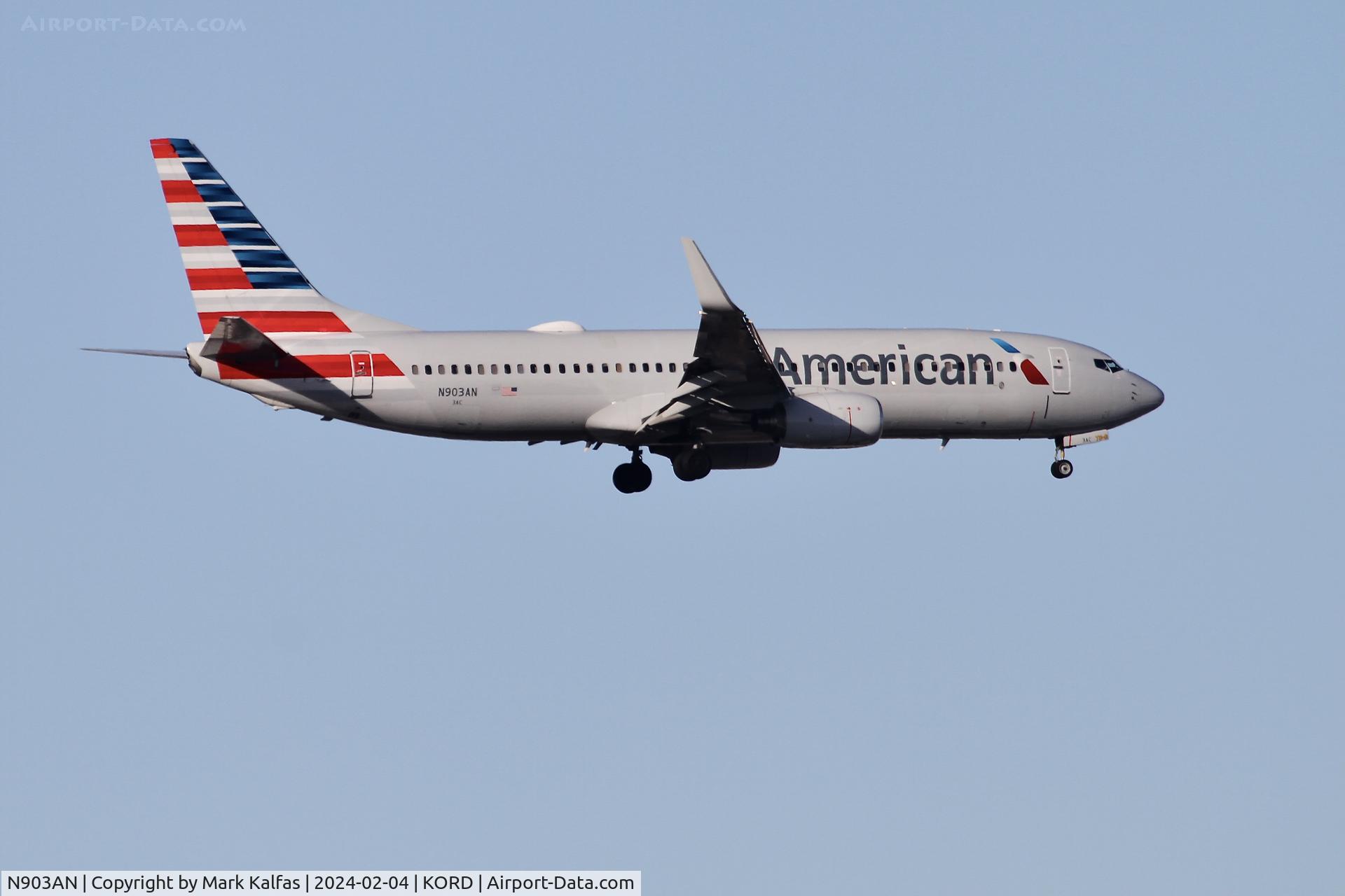 N903AN, 1999 Boeing 737-823 C/N 29505, B738 American Airlines BOEING 737-823  N903AN AAL2920 TPA-ORD