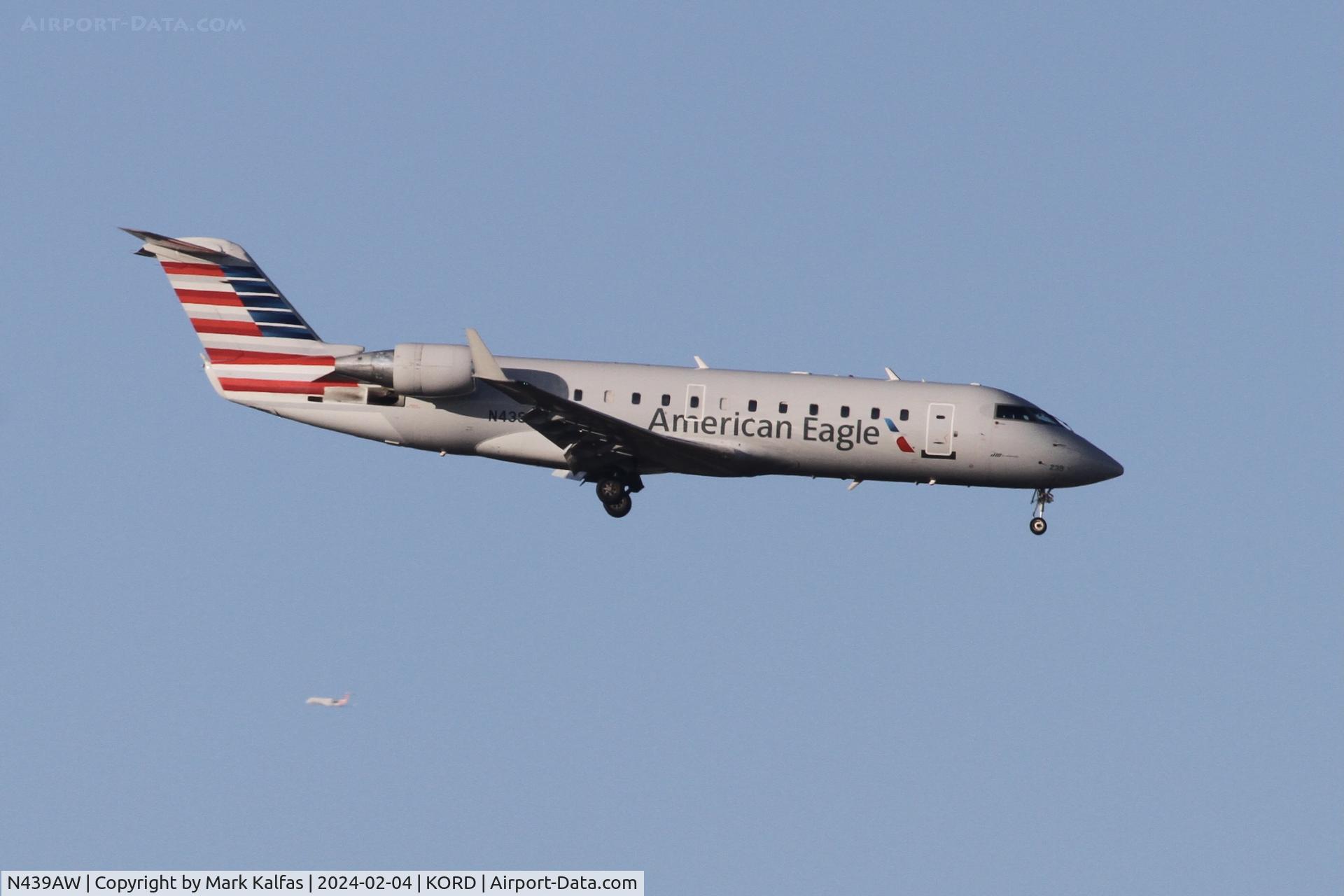 N439AW, 2003 Bombardier CRJ-200LR (CL-600-2B19) C/N 7753, CRJ2 Air Wisconsin/ American Eagle BOMBARDIER INC CL-600-2B19 N439AW AWI6142 STL-ORD