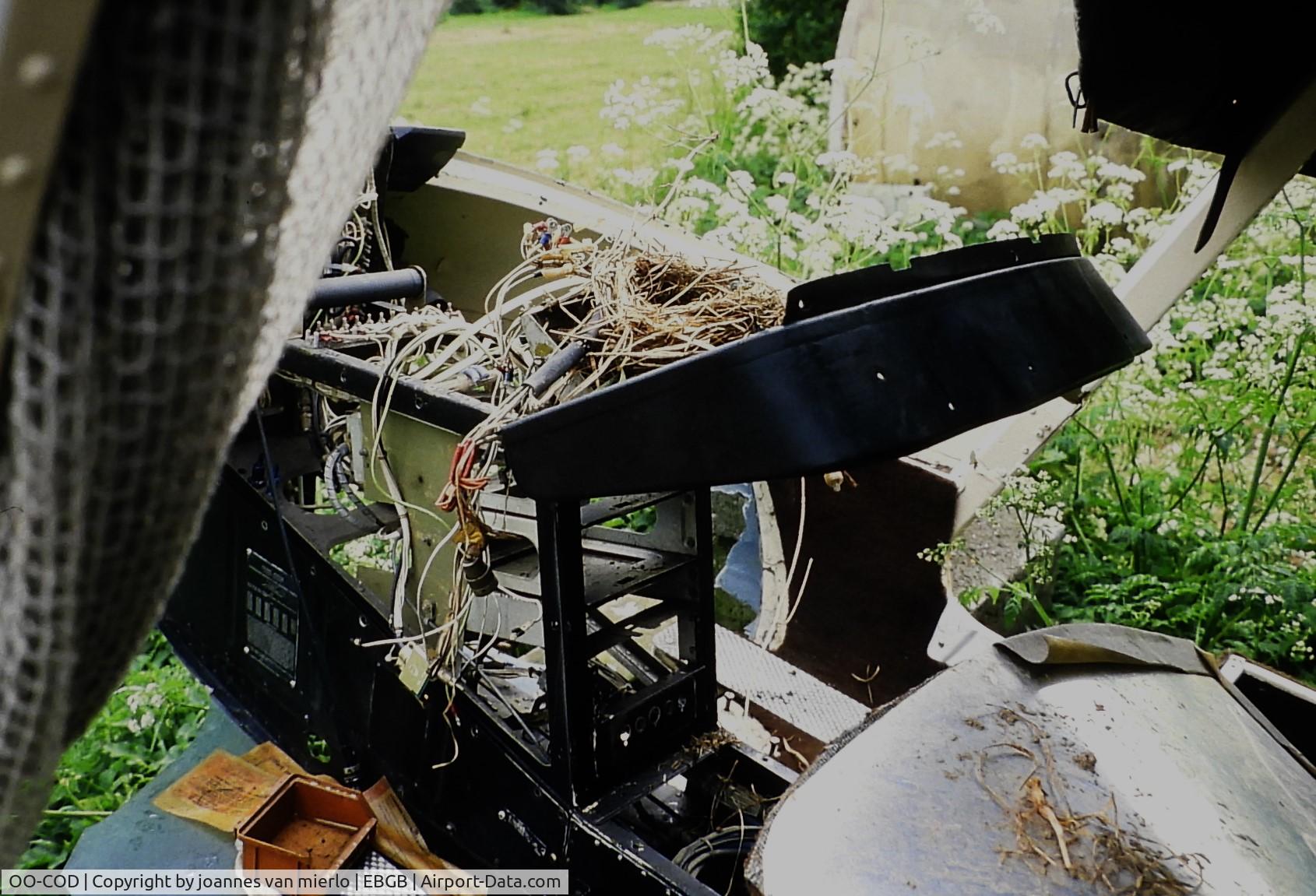 OO-COD, Agusta AB-206B JetRanger II C/N 8378, ex-slide