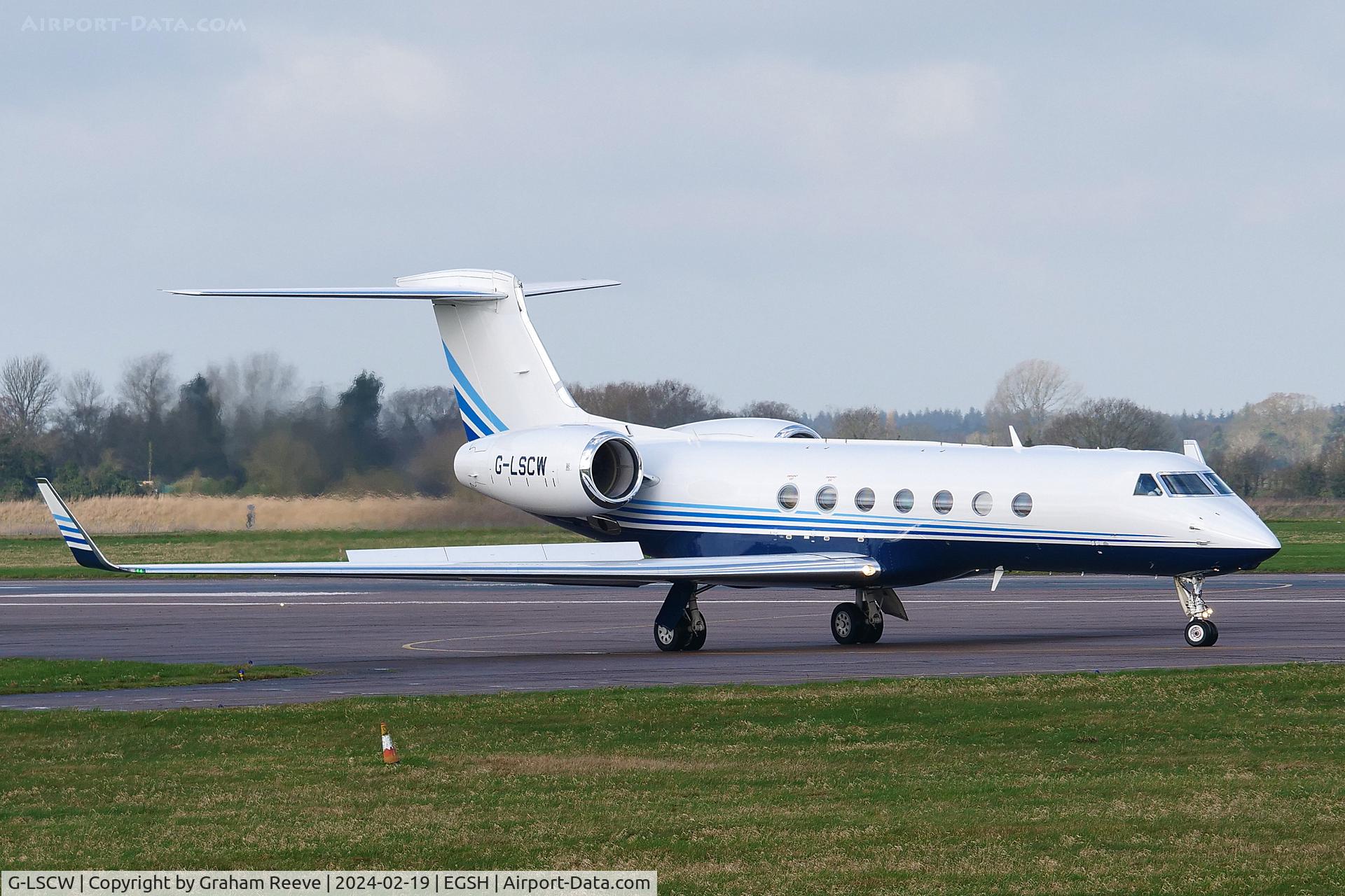 G-LSCW, 2014 Gulfstream Aerospace GV-SP (G550) C/N 5471, Departing from Norwich.