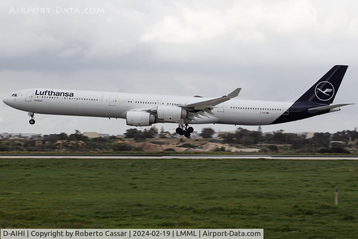 D-AIHI, 2004 Airbus A340-642 C/N 569, Runway 31