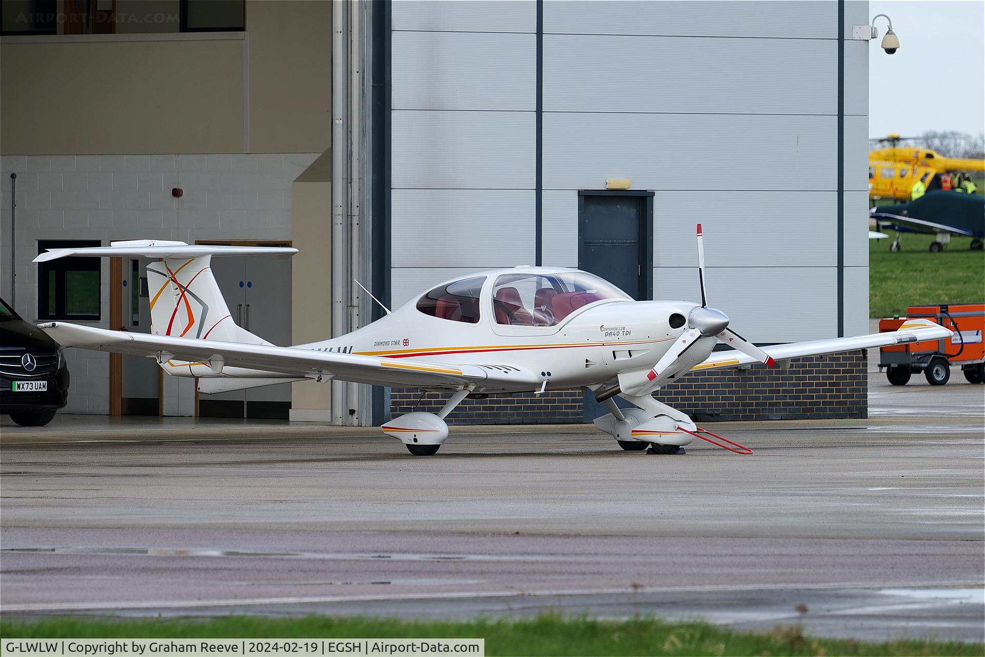 G-LWLW, 2003 Diamond DA-40D Diamond Star C/N D4.052, Parked at Norwich.