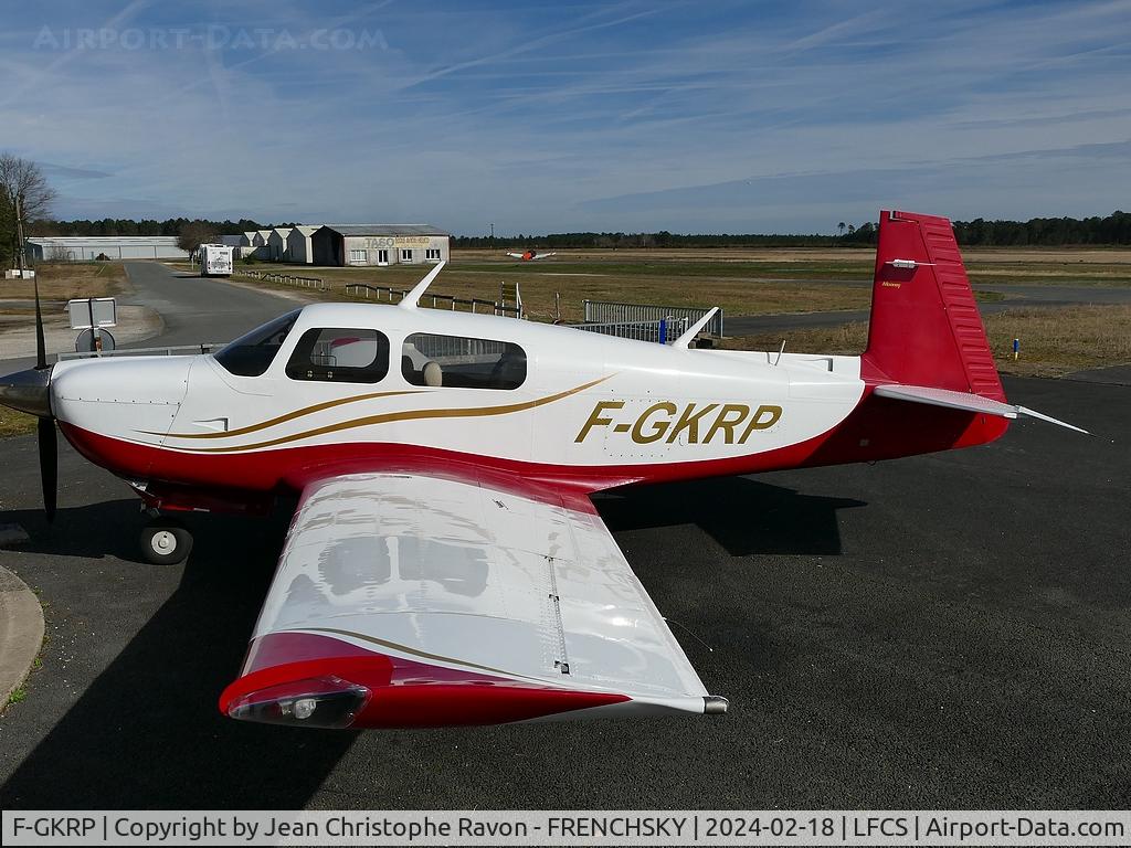 F-GKRP, Mooney M20J 201 C/N 24-3211, private