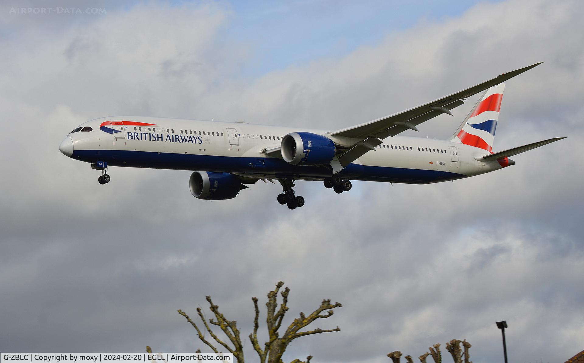 G-ZBLC, 2019 Boeing 787-10 Dreamliner C/N 60639, Boeing 787-10 landing at London Heathrow.