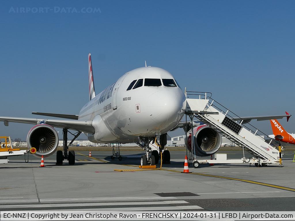 EC-NNZ, 2005 Airbus A320-214 C/N 2616, Volotéa