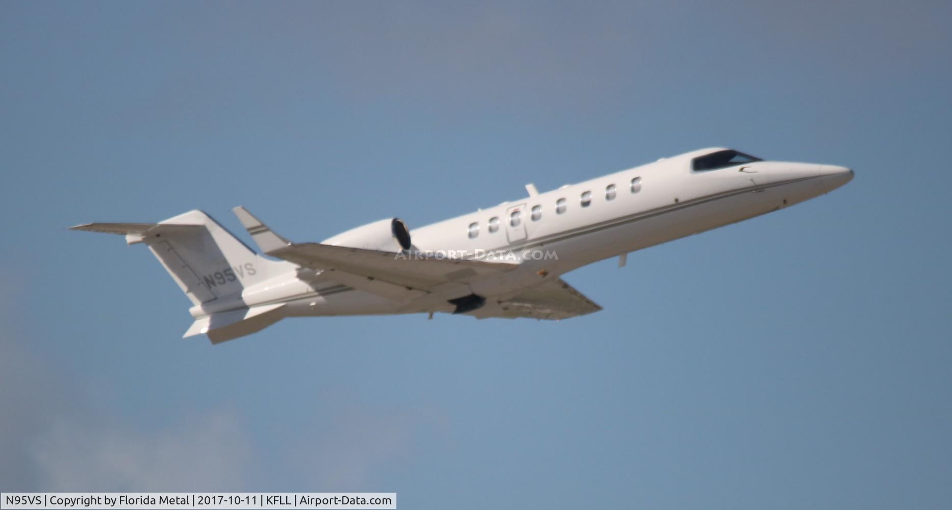 N95VS, 2000 Learjet 45 C/N 082, Lear 45 zx FLL-RSW