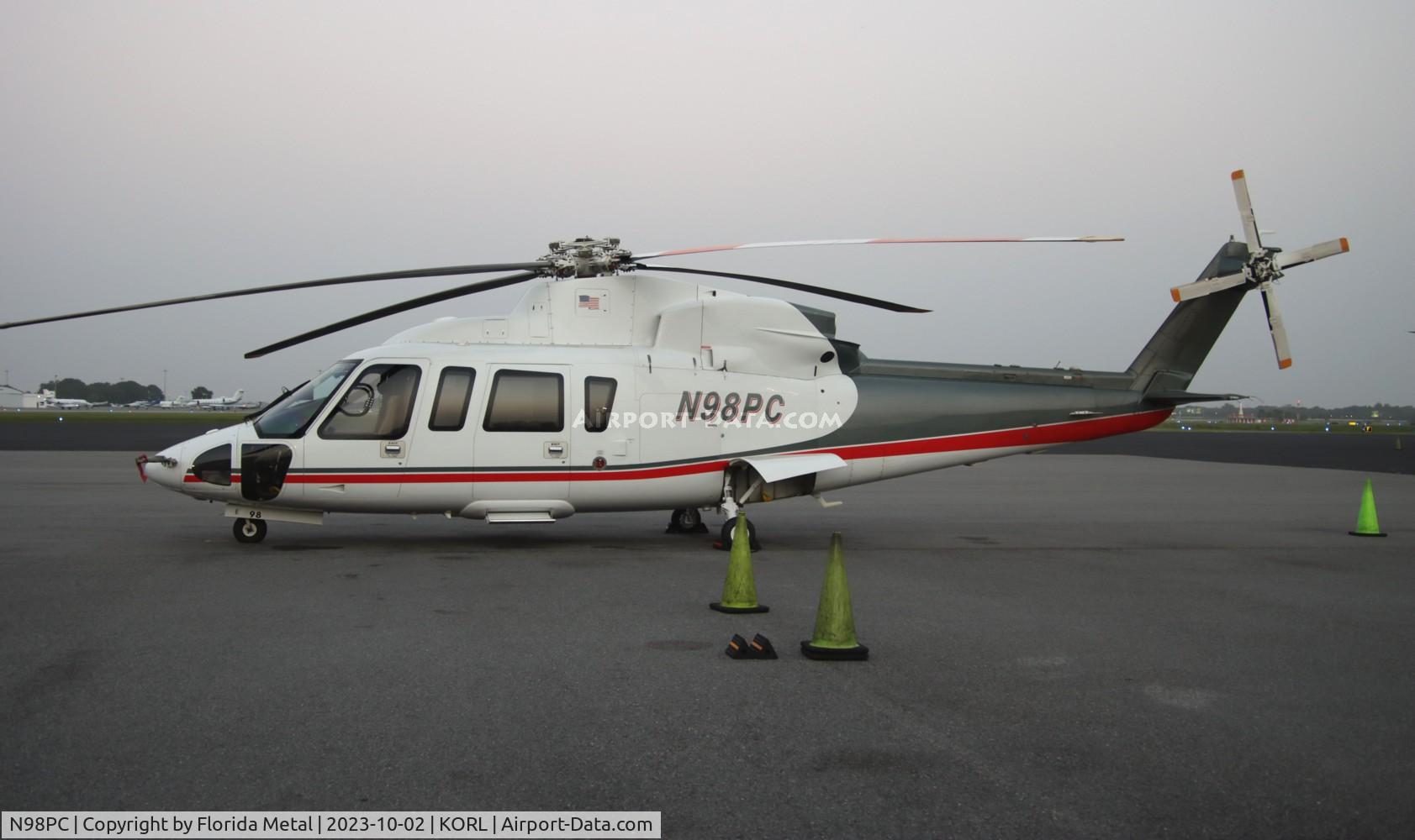 N98PC, 2002 Sikorsky S-76C C/N 760522, S-76 zx