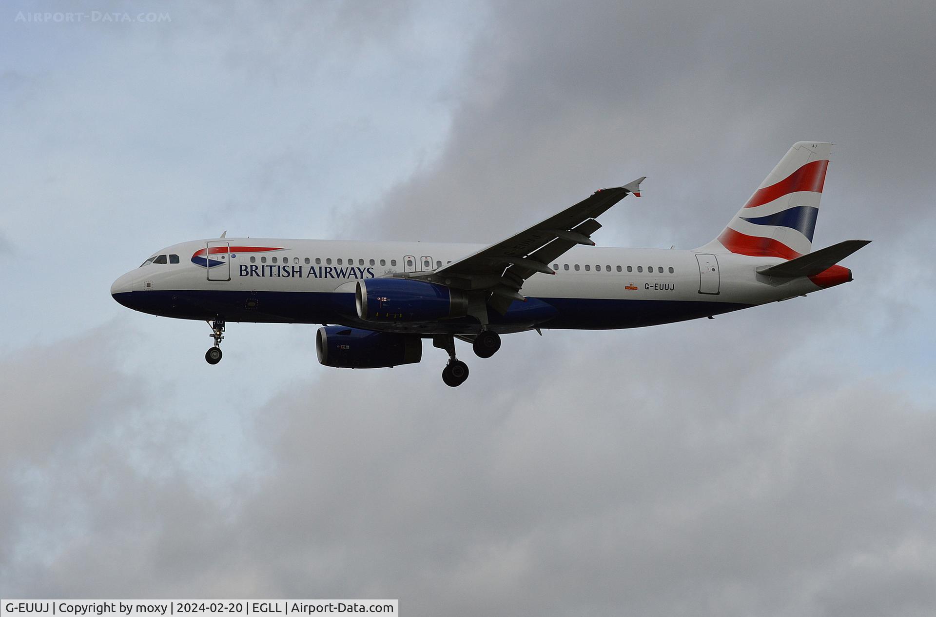 G-EUUJ, 2002 Airbus A320-232 C/N 1883, Airbus A320-232 landing at London Heathrow.