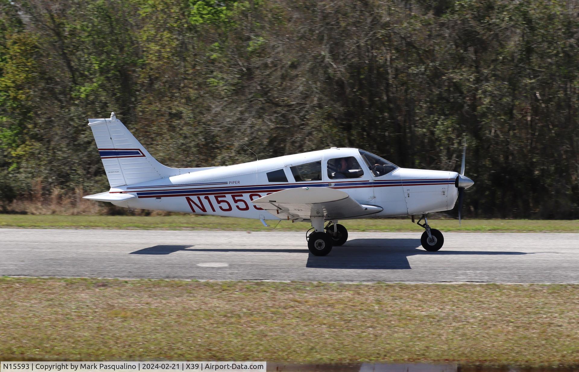 N15593, 1972 Piper PA-28-140 C/N 28-7325110, Piper PA-28-140