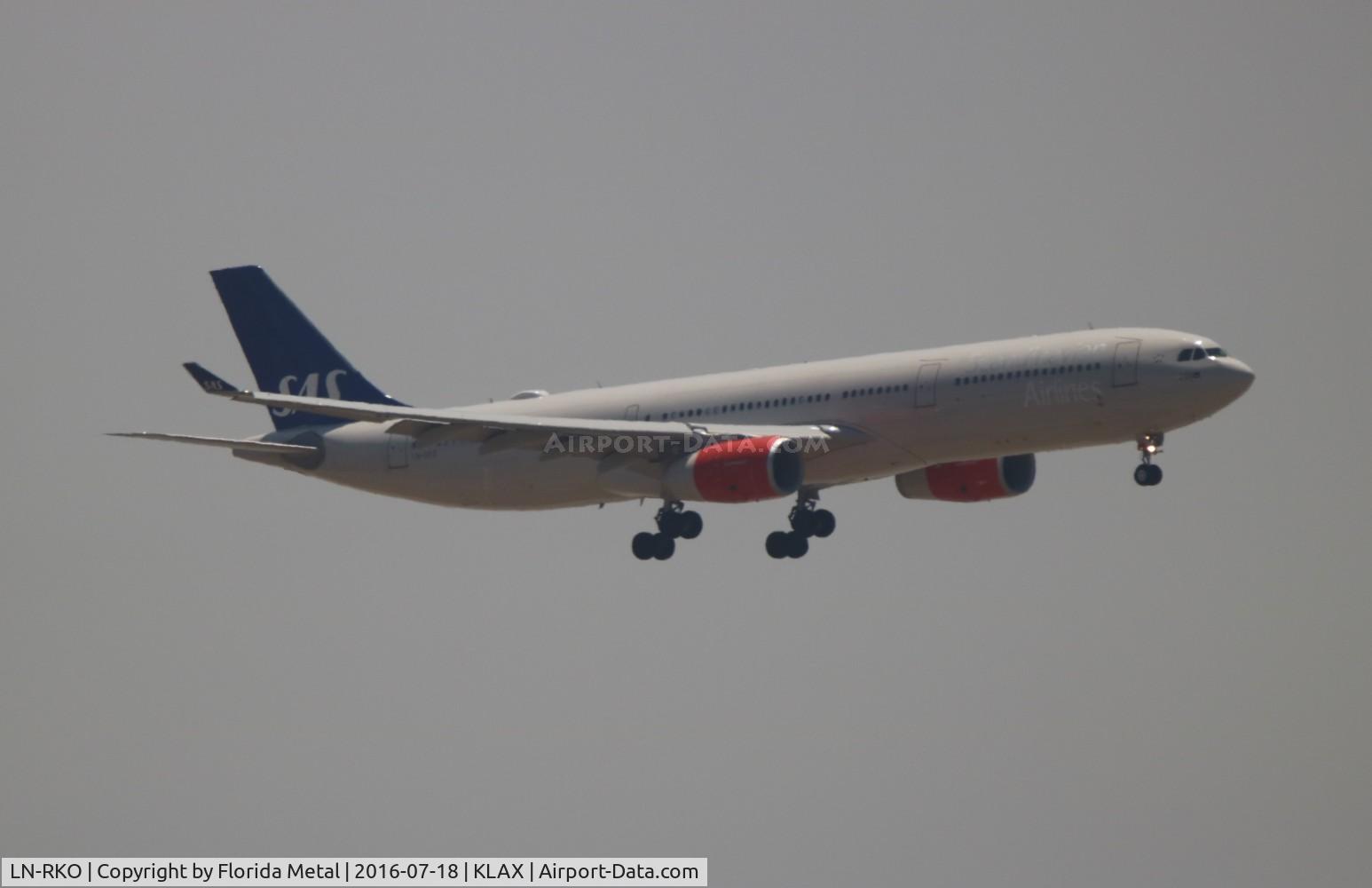 LN-RKO, 2003 Airbus A330-343X C/N 515, SAS A333 zx