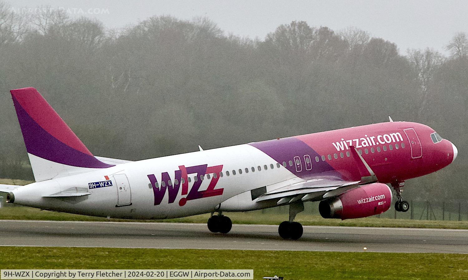 9H-WZX, 2015 Airbus A320-232 C/N 6589, At Luton Airport