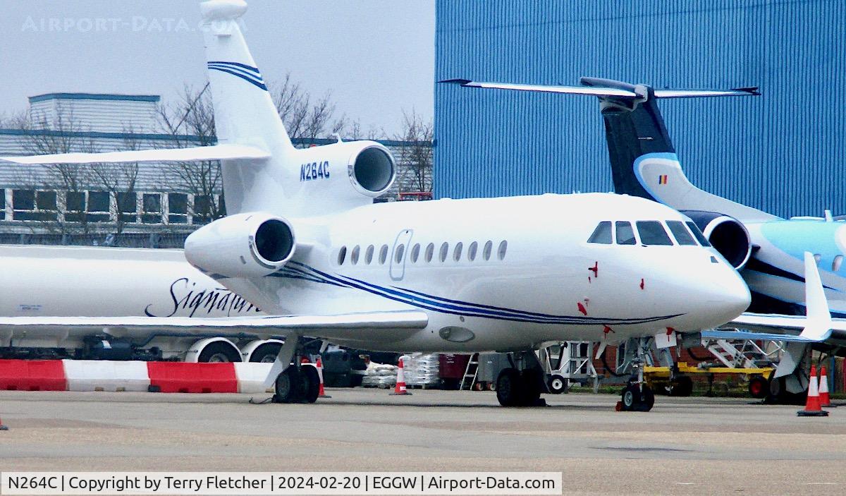 N264C, Dassault Falcon 900LX C/N 254, At Luton Airport