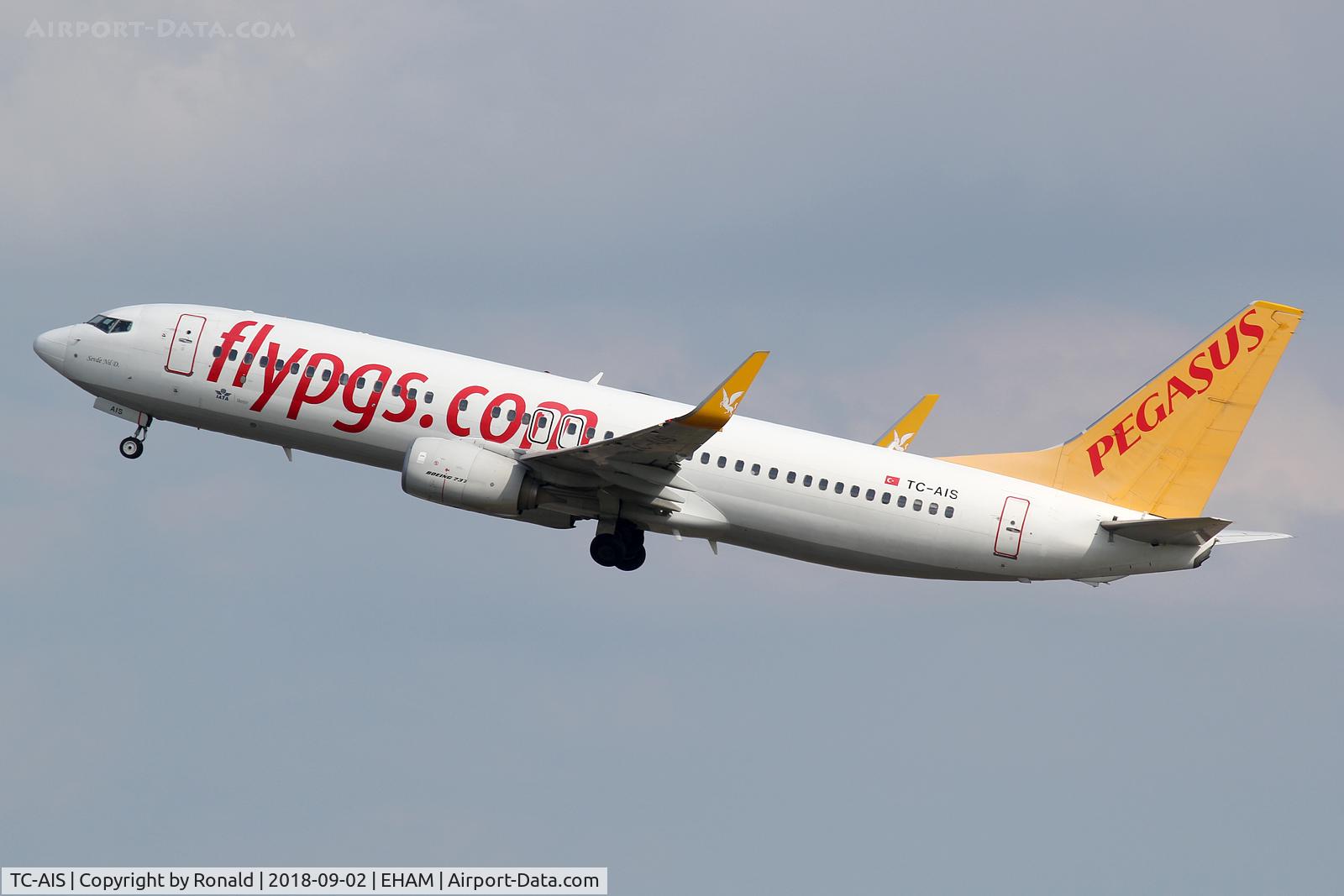 TC-AIS, 2011 Boeing 737-82R C/N 38174, at spl