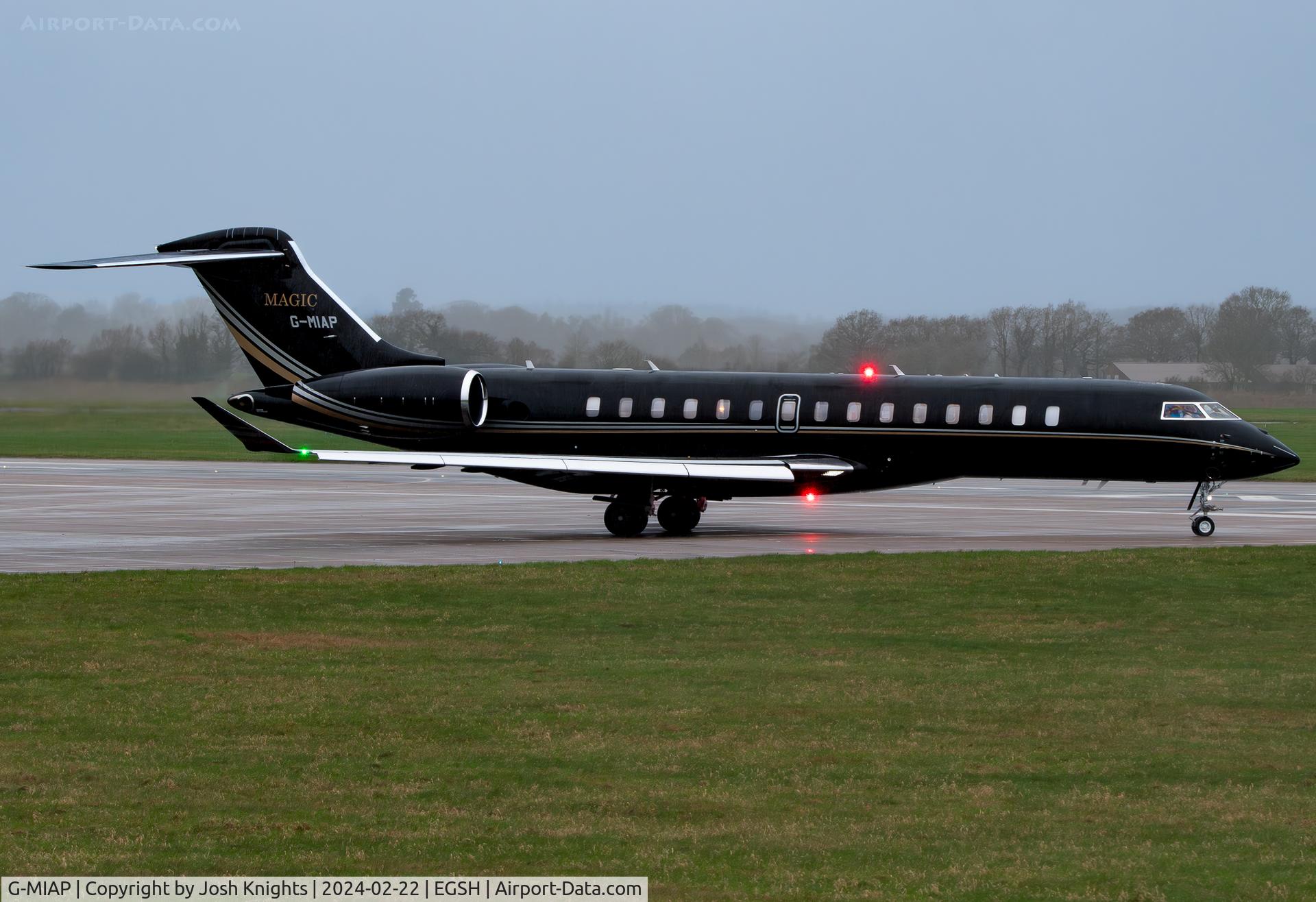 G-MIAP, 2022 Bombardier BD-700-2A12 Global 7500 C/N 70148, Backtracking RWY27 For Departure to Teeside.