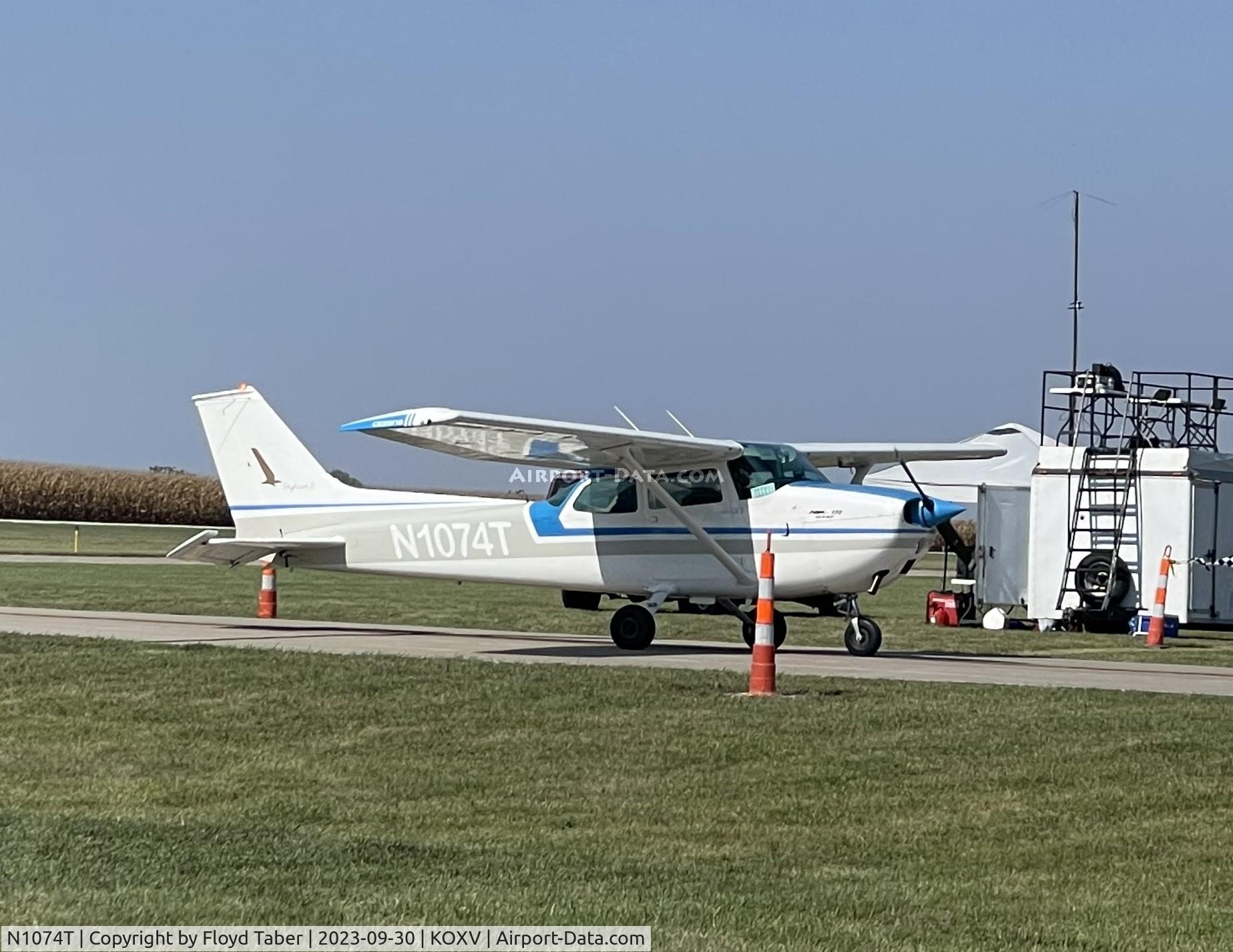 N1074T, 1973 Cessna 172M C/N 17262233, Fly Iowa 2023 Knoxville Iowa