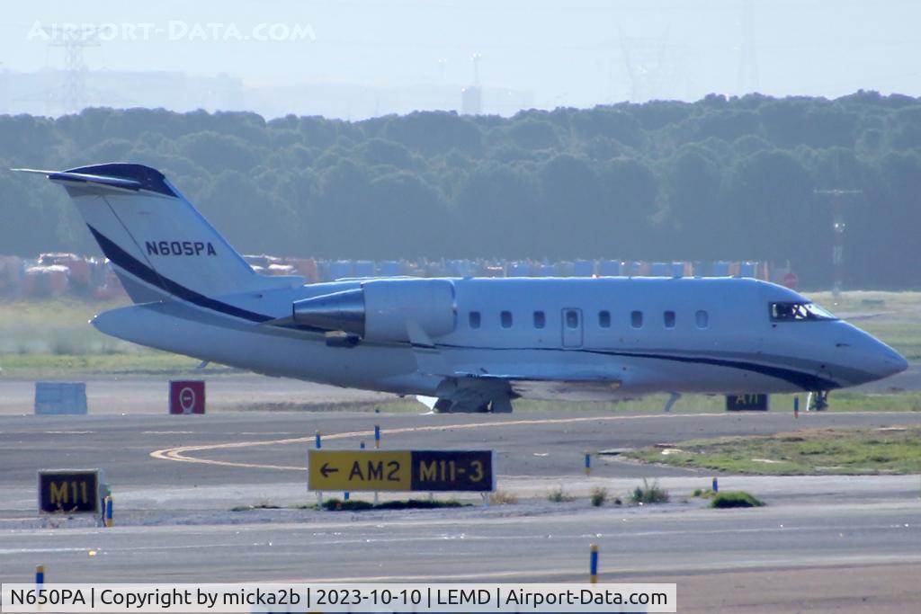 N650PA, 2015 Gulfstream G-VI (G650ER) C/N 6138, Taxiing