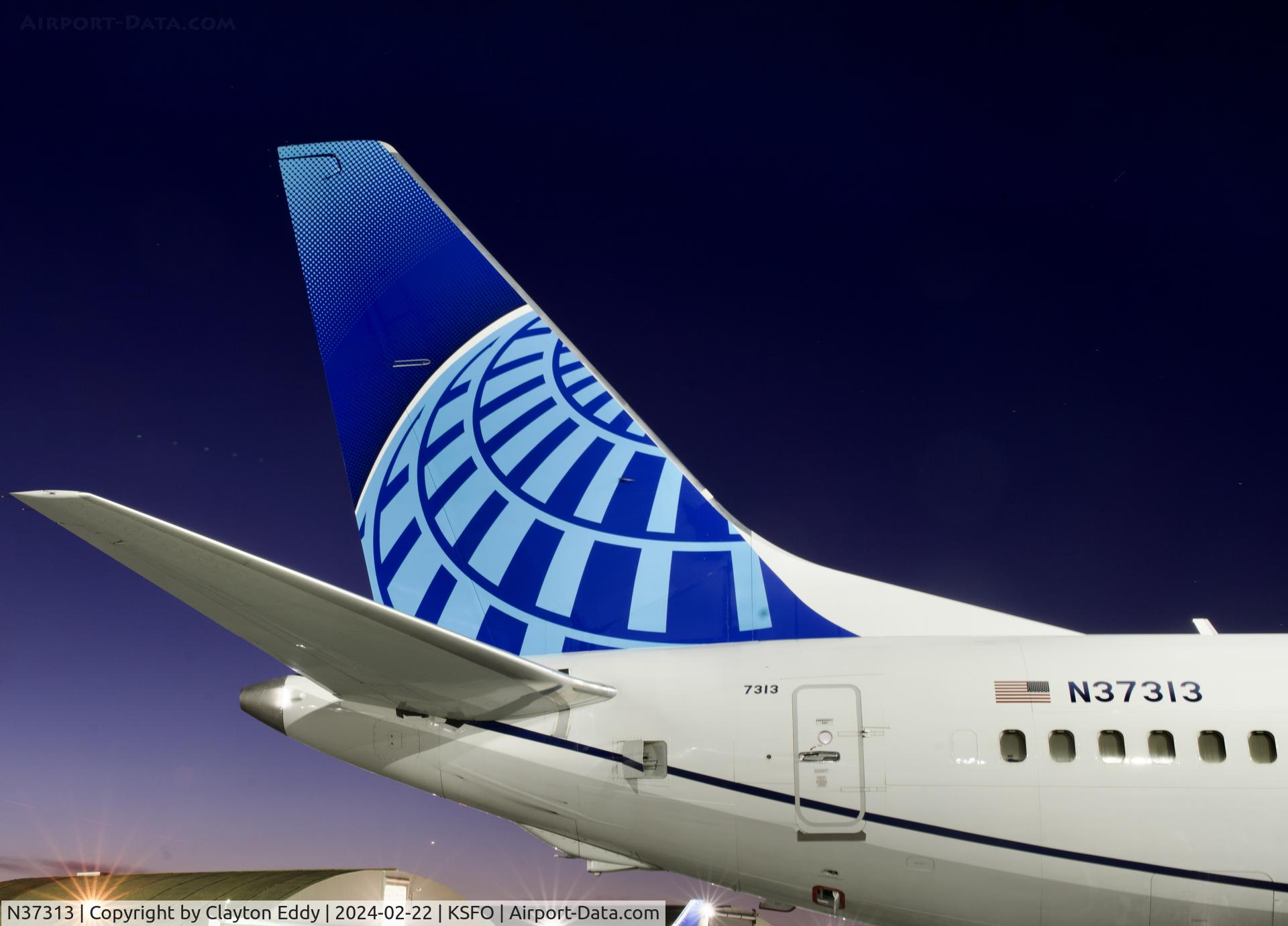 N37313, 2023 Boeing 737 MAX 8 C/N 67568, SFO 2024.