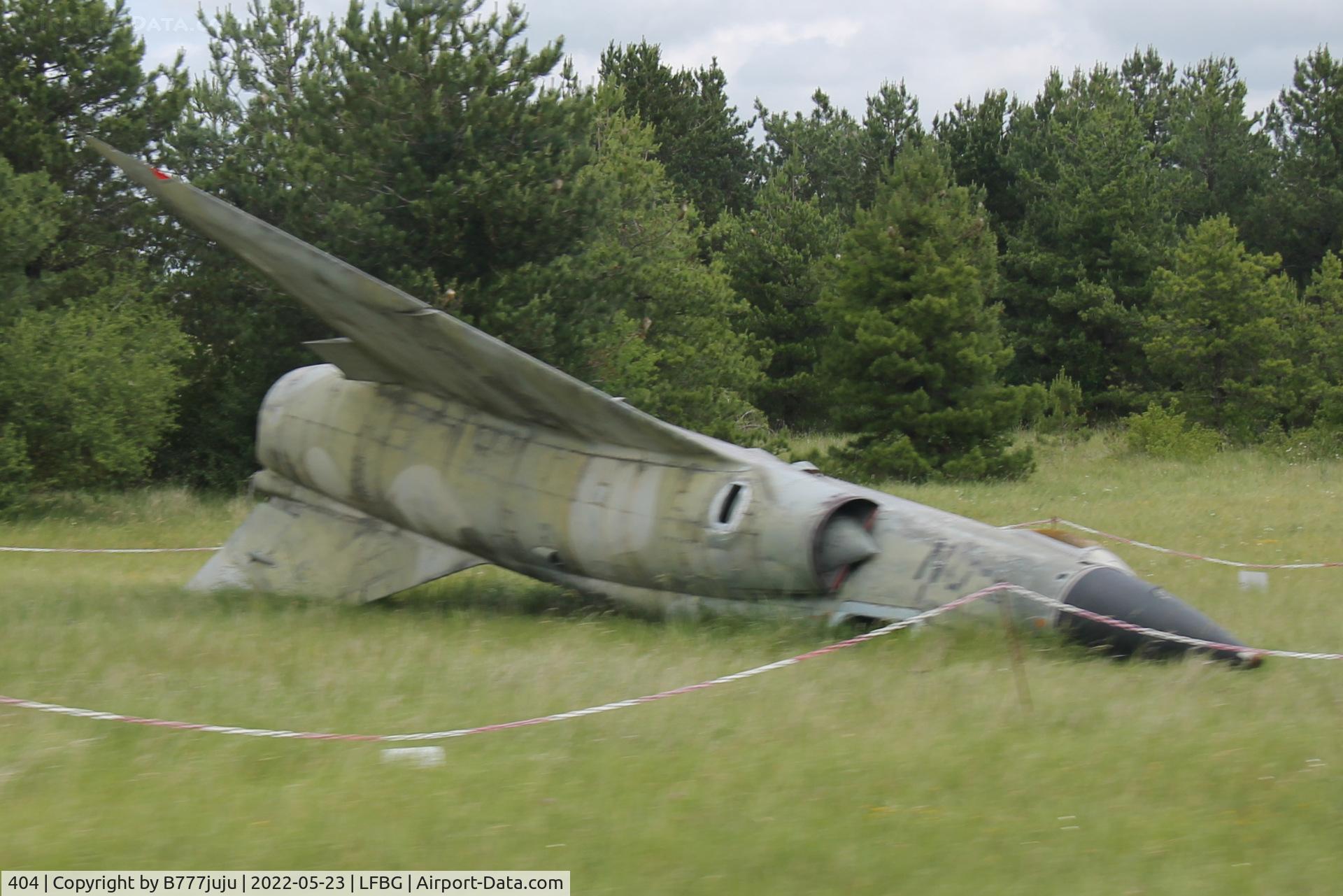 404, Dassault Mirage IIIE C/N 404, during Cognac airshow 2022
