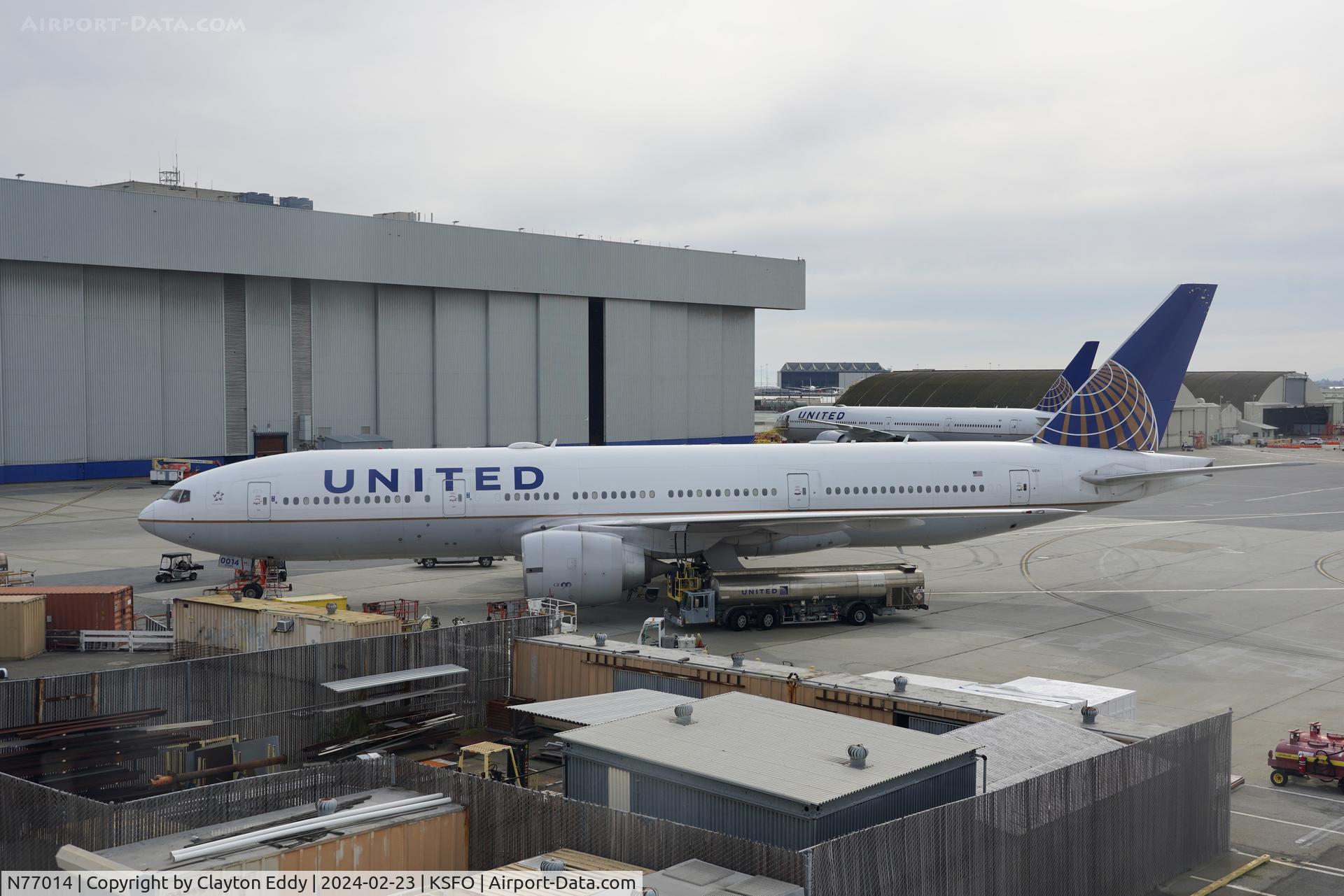 N77014, 1999 Boeing 777-224 C/N 29862, SFO 2024.