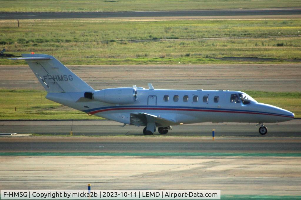 F-HMSG, 2001 Cessna 525A Citation CJ2 C/N 525A-0033, Taxiing