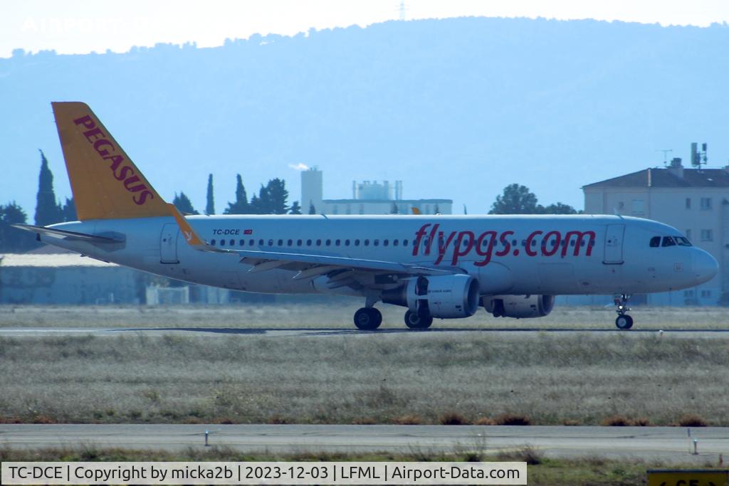 TC-DCE, 2015 Airbus A320-216 C/N 6465, Taxiing