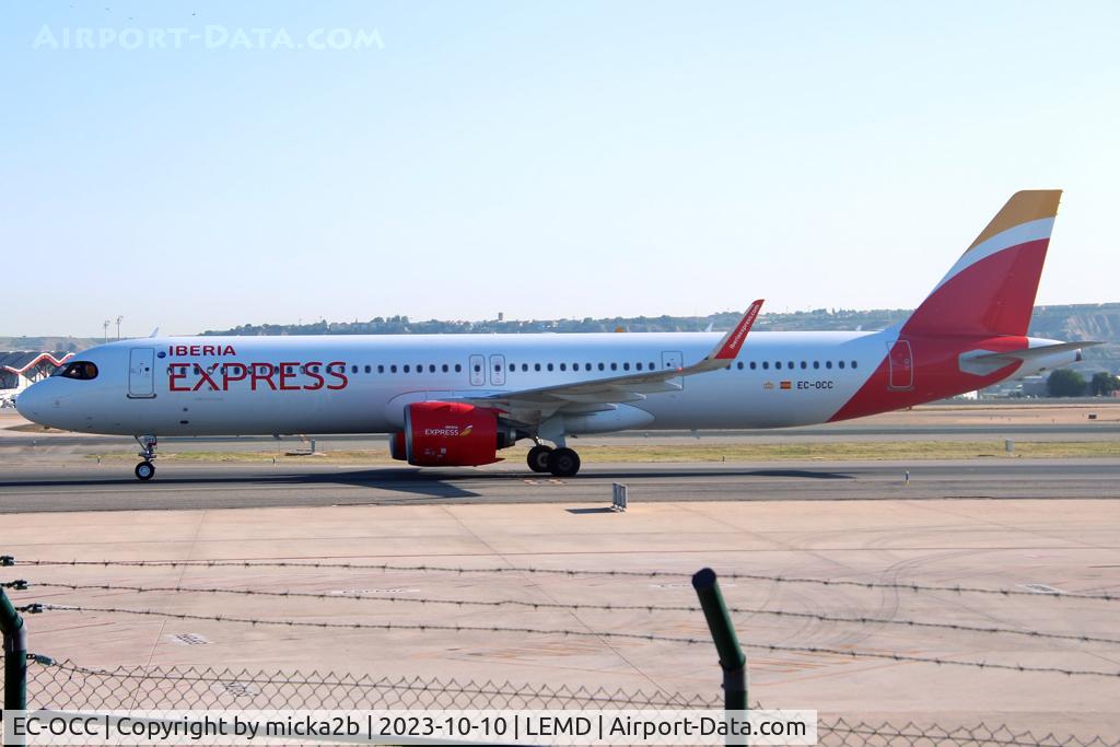 EC-OCC, 2023 Airbus A321-271X C/N 11484, Taxiing