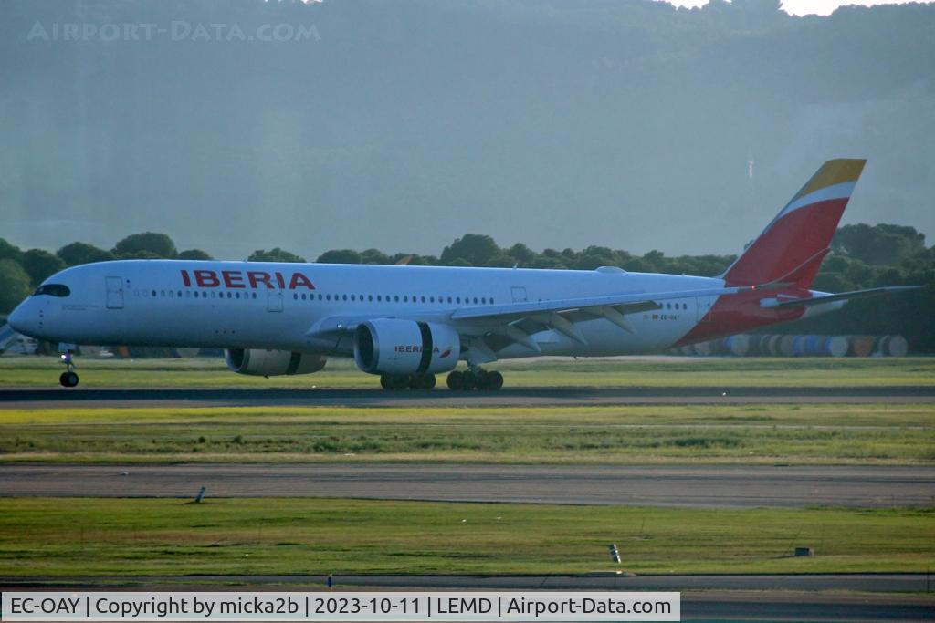 EC-OAY, 2023 Airbus A350-941 C/N 622, Landing