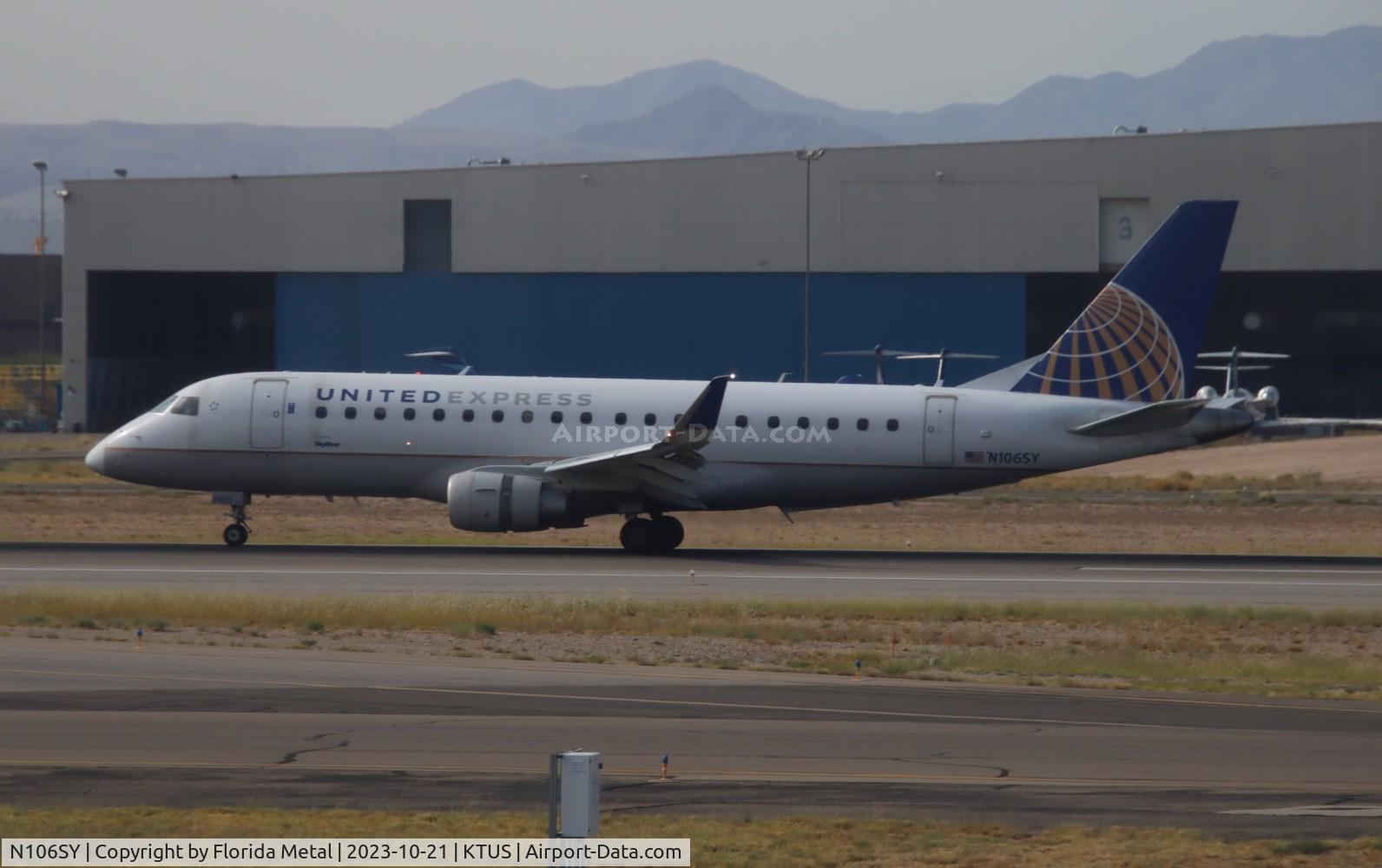N106SY, 2013 Embraer 175LR (ERJ-170-200LR) C/N 17000399, SKW/UE E175 zx KORD-TUS