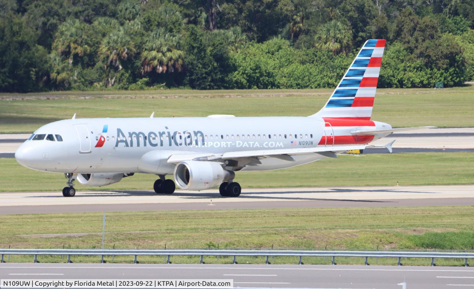 N109UW, 1999 Airbus A320-214 C/N 1065, AAL A321 zx TPA-DCA