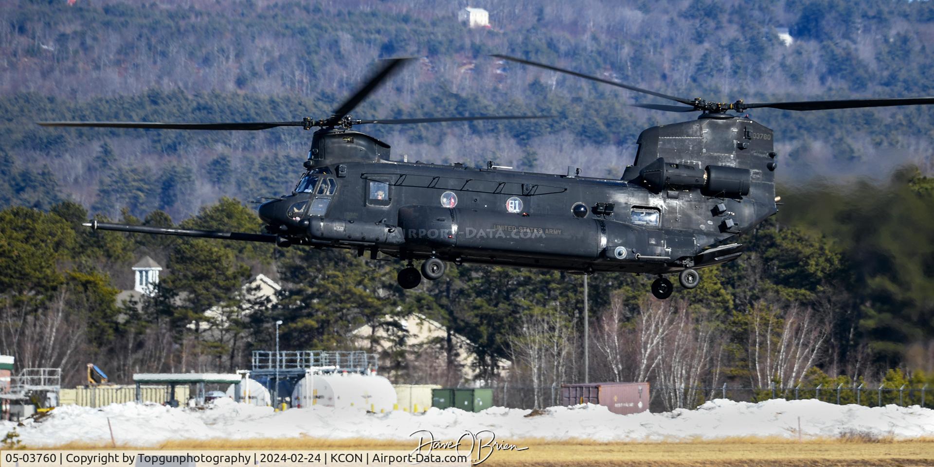 05-03760, 1982 Boeing MH-47G Chinook C/N M.3760, NIGHTSTALKER2 air hovering to the ramp