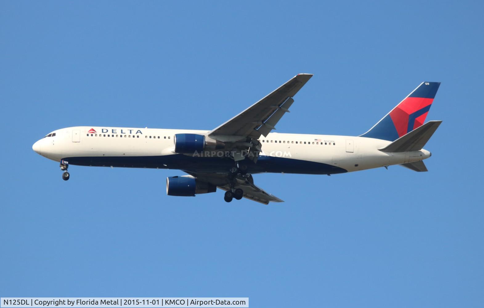 N125DL, 1988 Boeing 767-332 C/N 24075, DAL 763 zx ATL-MCO