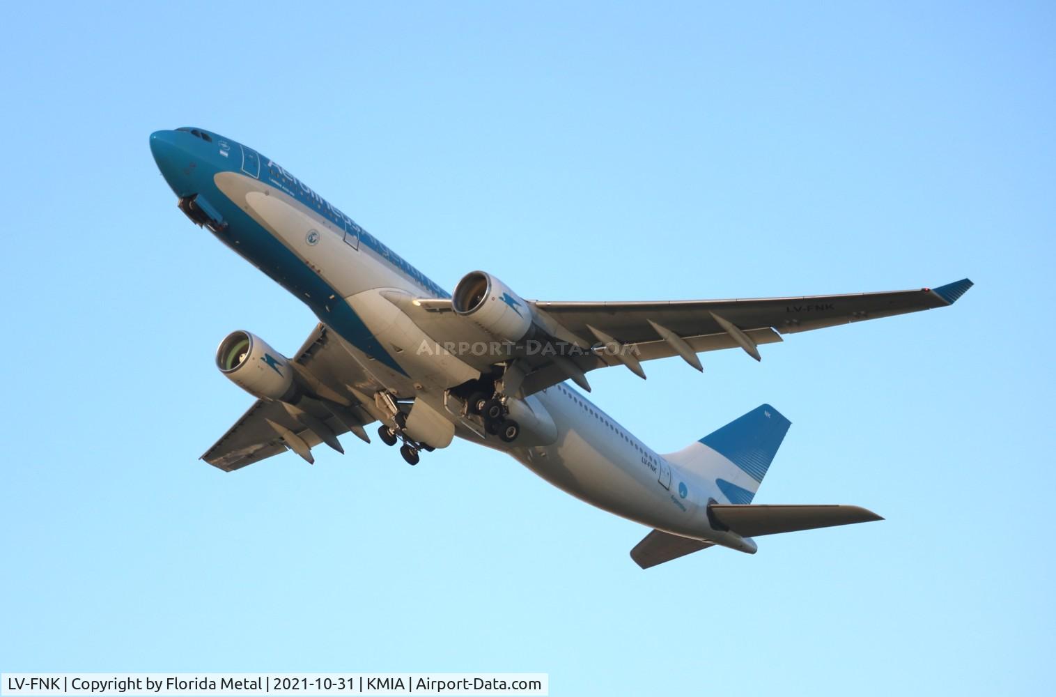 LV-FNK, 2000 Airbus A330-223 C/N 358, ARG A332 zx MIA-EZE