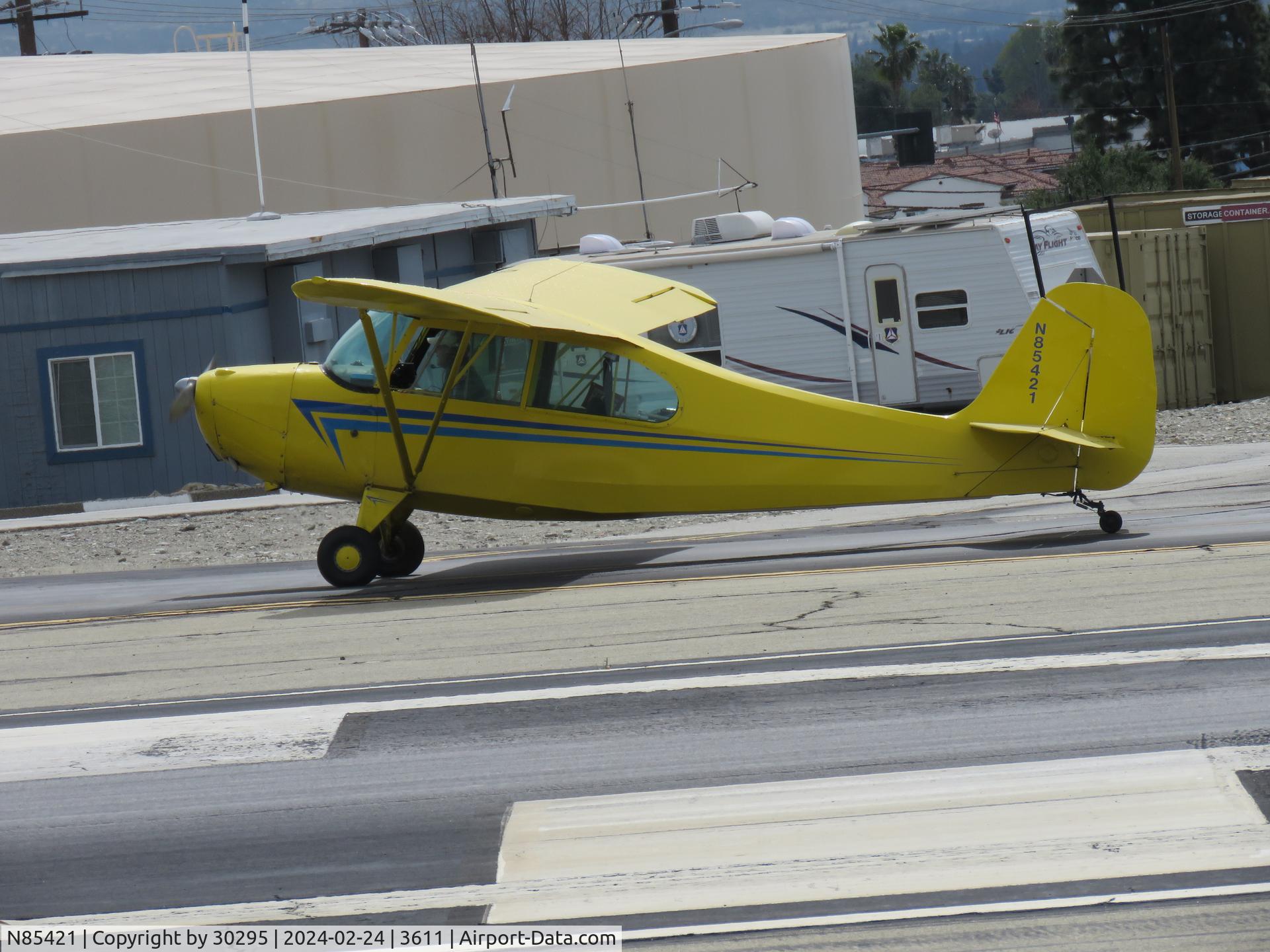 N85421, 1946 Champion 7AC C/N 7AC4161, Taxiing