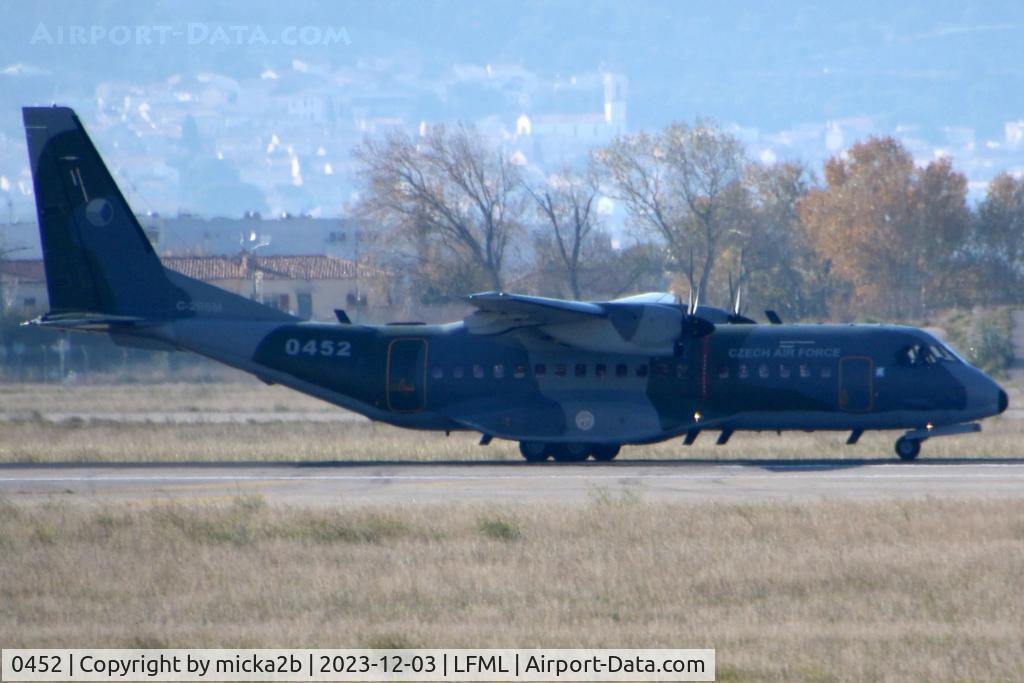 0452, 2009 CASA C-295M C/N S-062, Taxiing